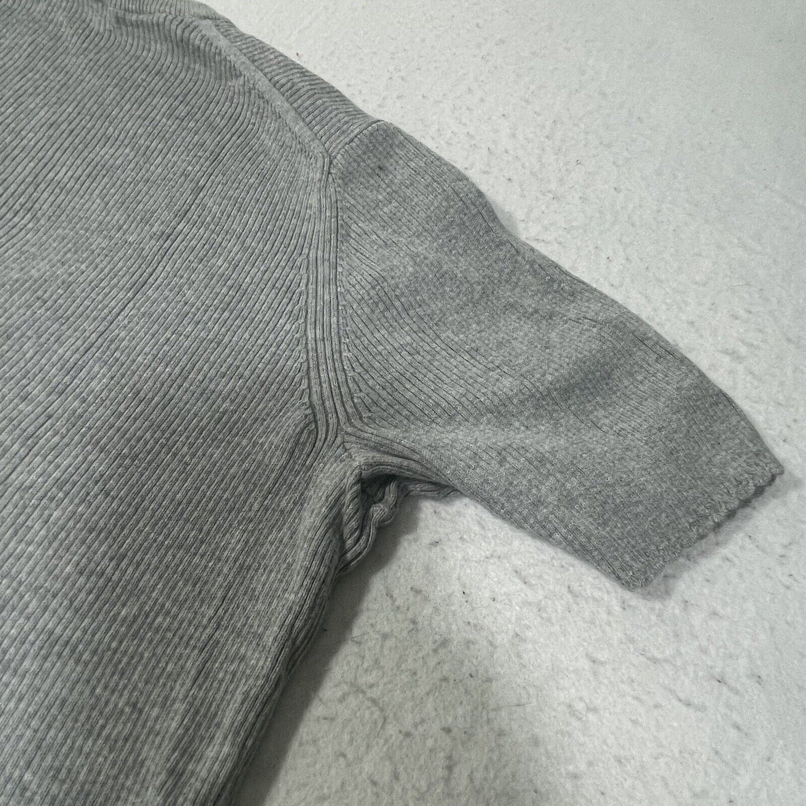 Uniqlo Uniqlo Gray Circle Neck Ribbed T-Shirt Cotton Top Size XL / US 12-14 / IT 48-50 - 12 Thumbnail