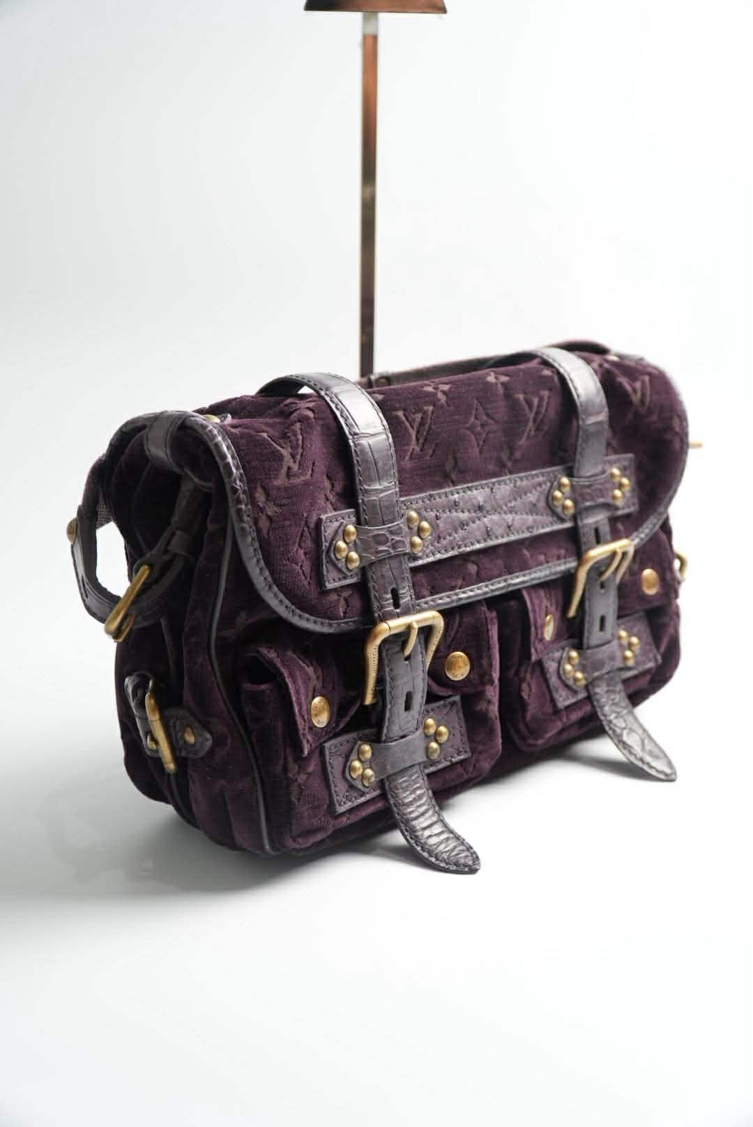 Louis Vuitton Louis Vuitton Limited Edition Monogram Velour Clyde Mon Bag Size ONE SIZE - 4 Thumbnail