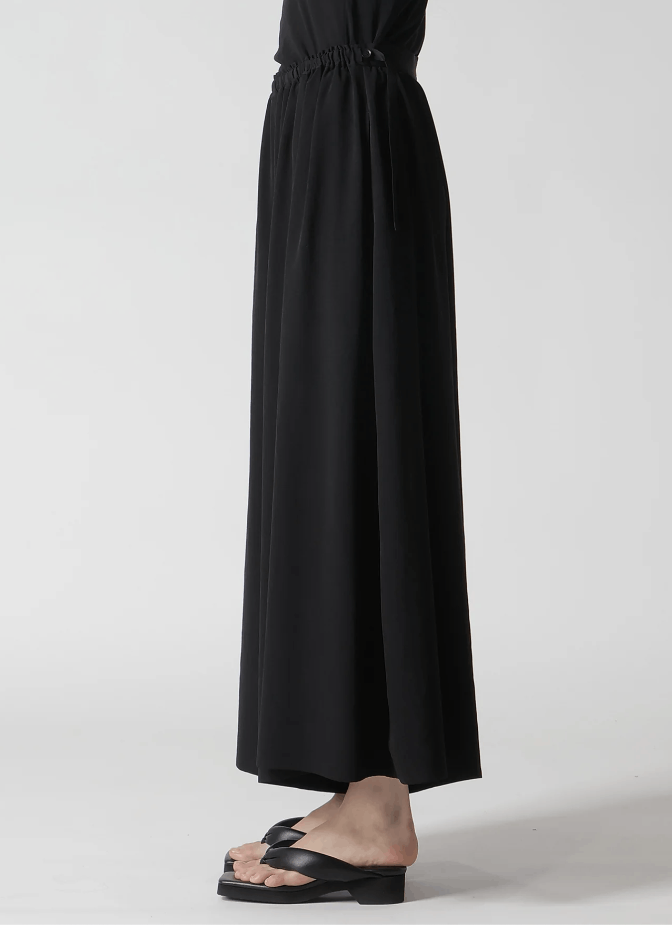 Yohji Yamamoto Yohji Yamamoto Collections - Crepe De Chine Skirt Pants Size 26" / US 2 / IT 38 - 2 Thumbnail