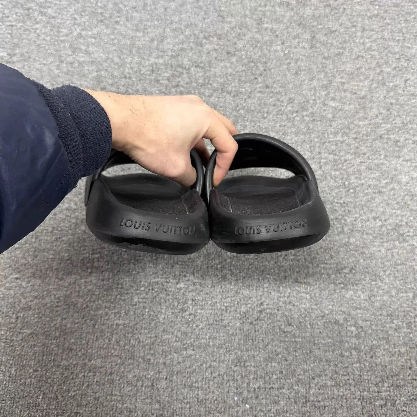Louis Vuitton Black Slide Sandals Size 6. Size US 6 / EU 39 - 4 Thumbnail