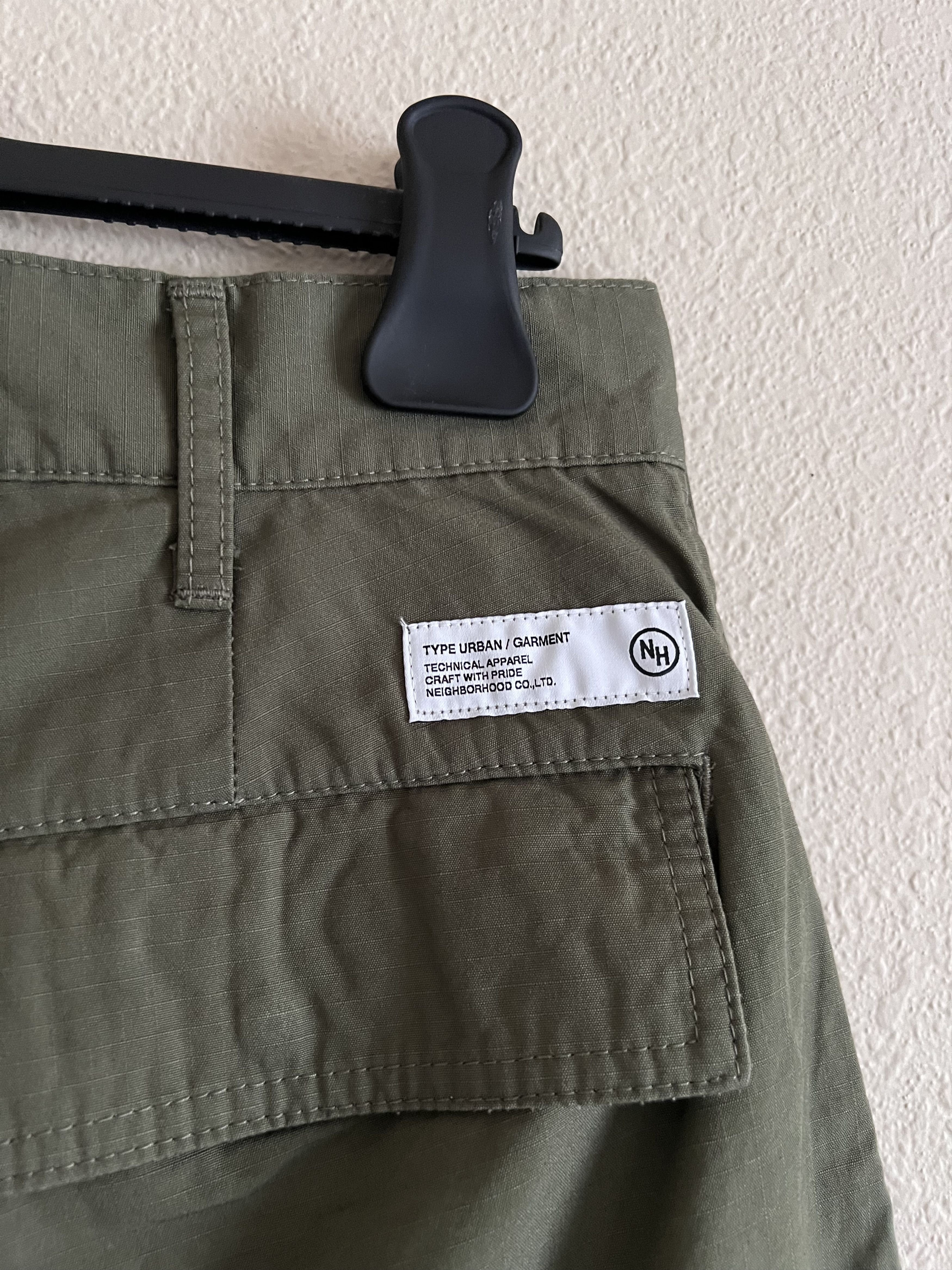 Neighborhood Neighborhood Wide Leg Cargo Pants in Olive Green Size US 33 - 8 Thumbnail