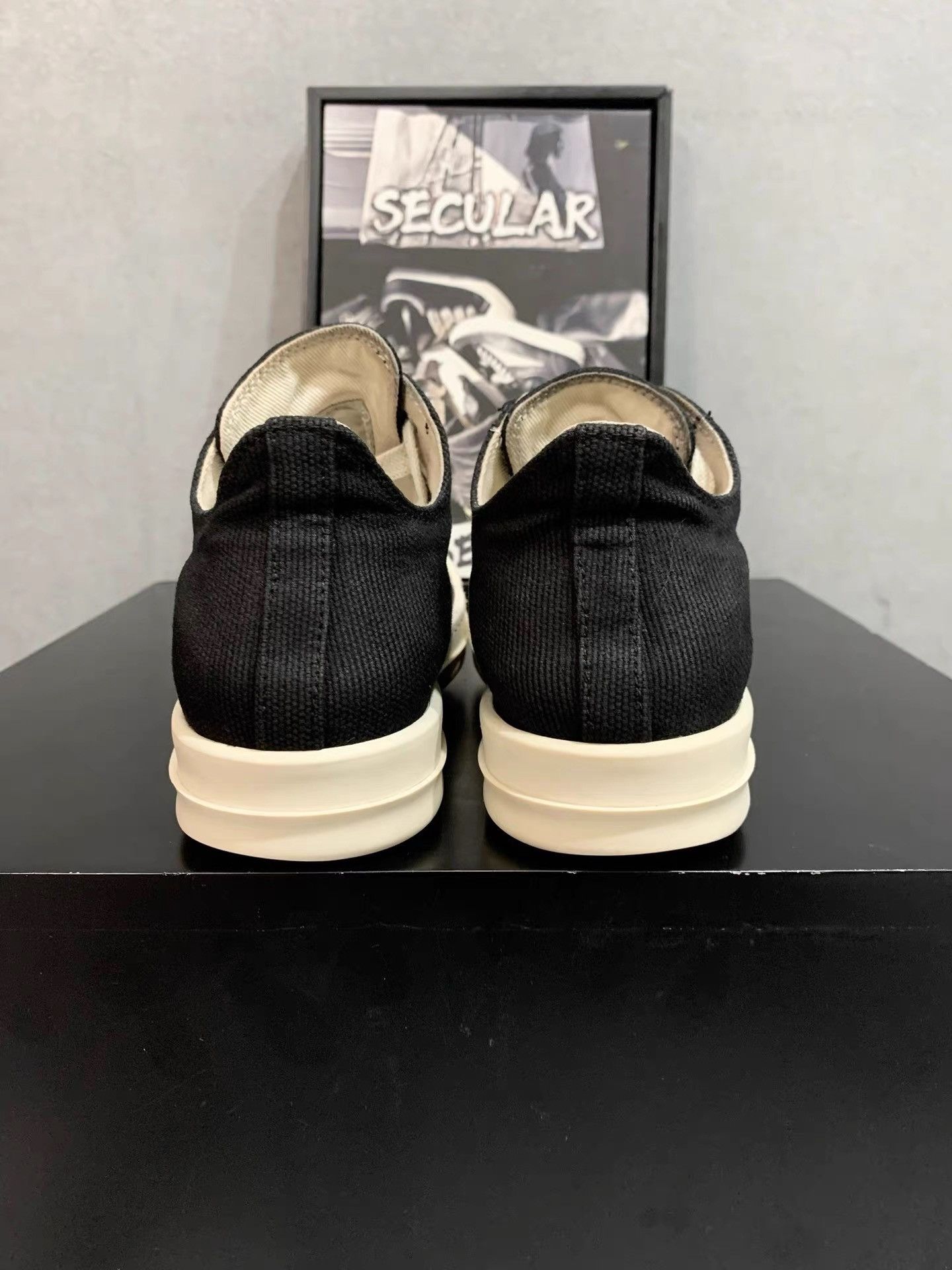 Rick Owens Rick Owens Canvas Low-Top Big Converse K34 Size US 6 / IT 36 - 7 Thumbnail