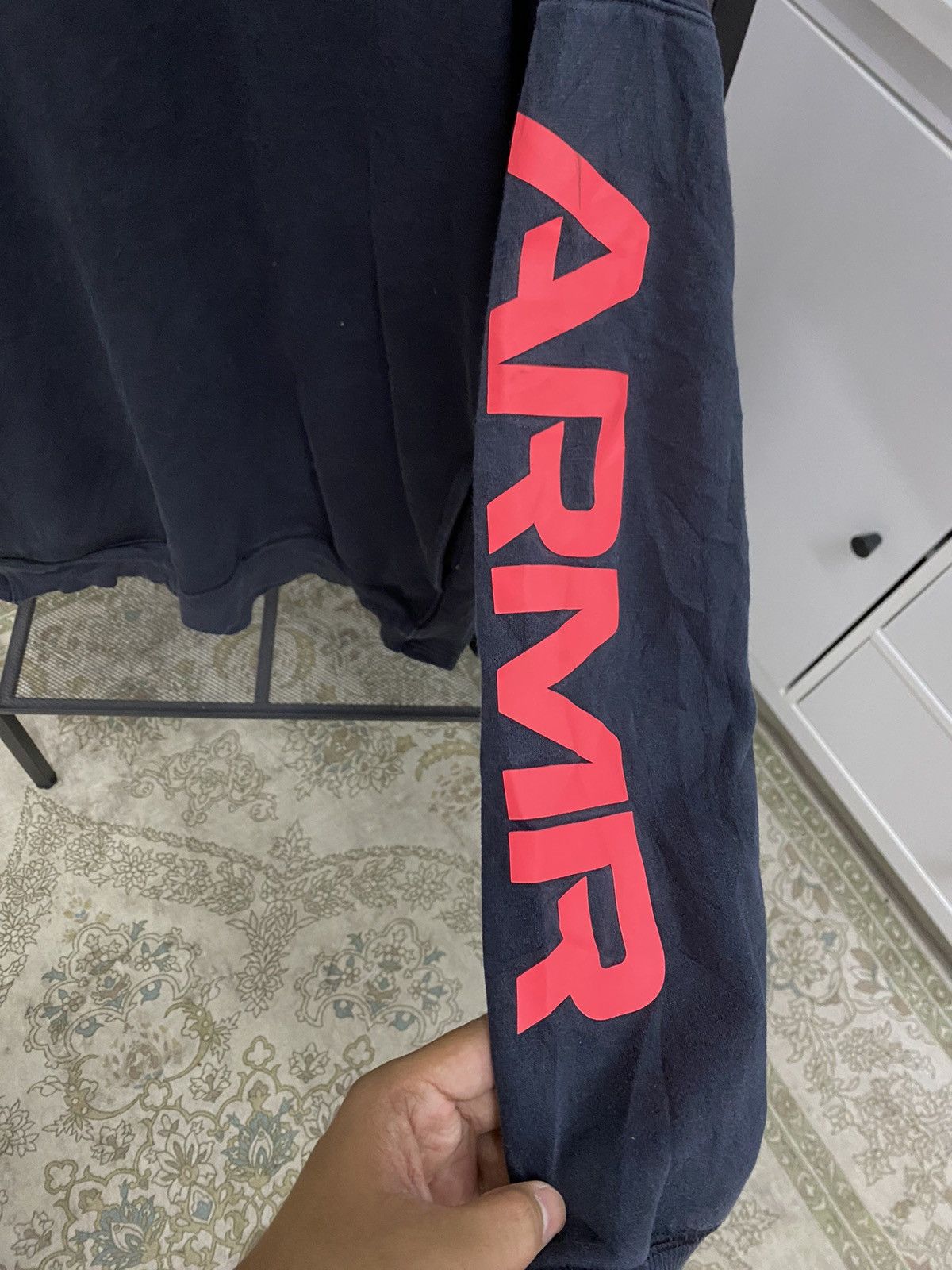 Japanese Brand × Under Armour Rare Under Armour Center Logo Size US XL / EU 56 / 4 - 4 Thumbnail