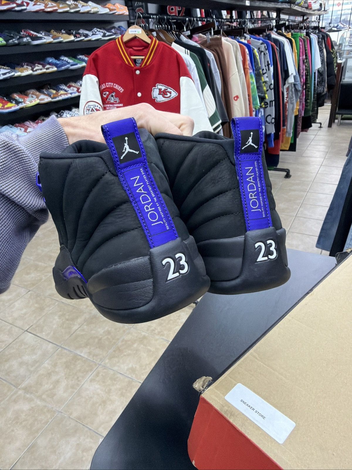Jordan Brand Size 10.5 - Air Jordan 12 Retro Dark Concord Used OG All Size US 10.5 / EU 43-44 - 14 Thumbnail