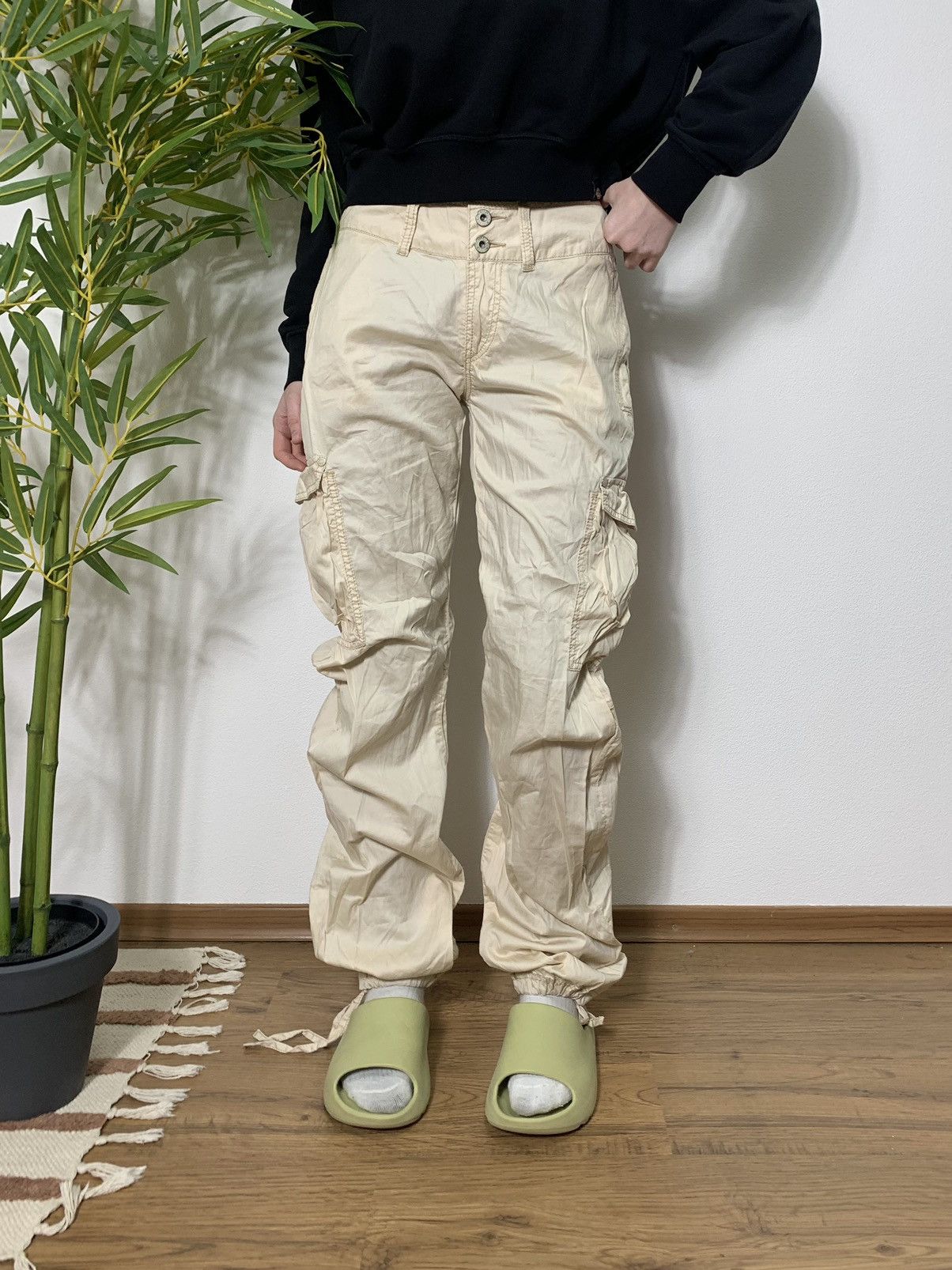 VINTAGE GORPCORE MUSTANG Y2K MULTIPOCKET PANTS