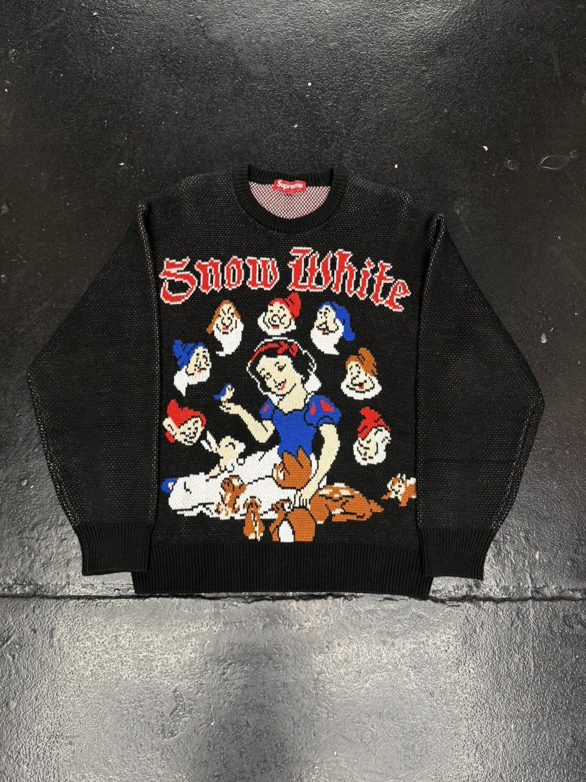 Supreme Supreme Snow White Sweater Size US M / EU 48-50 / 2 - 1 Thumbnail