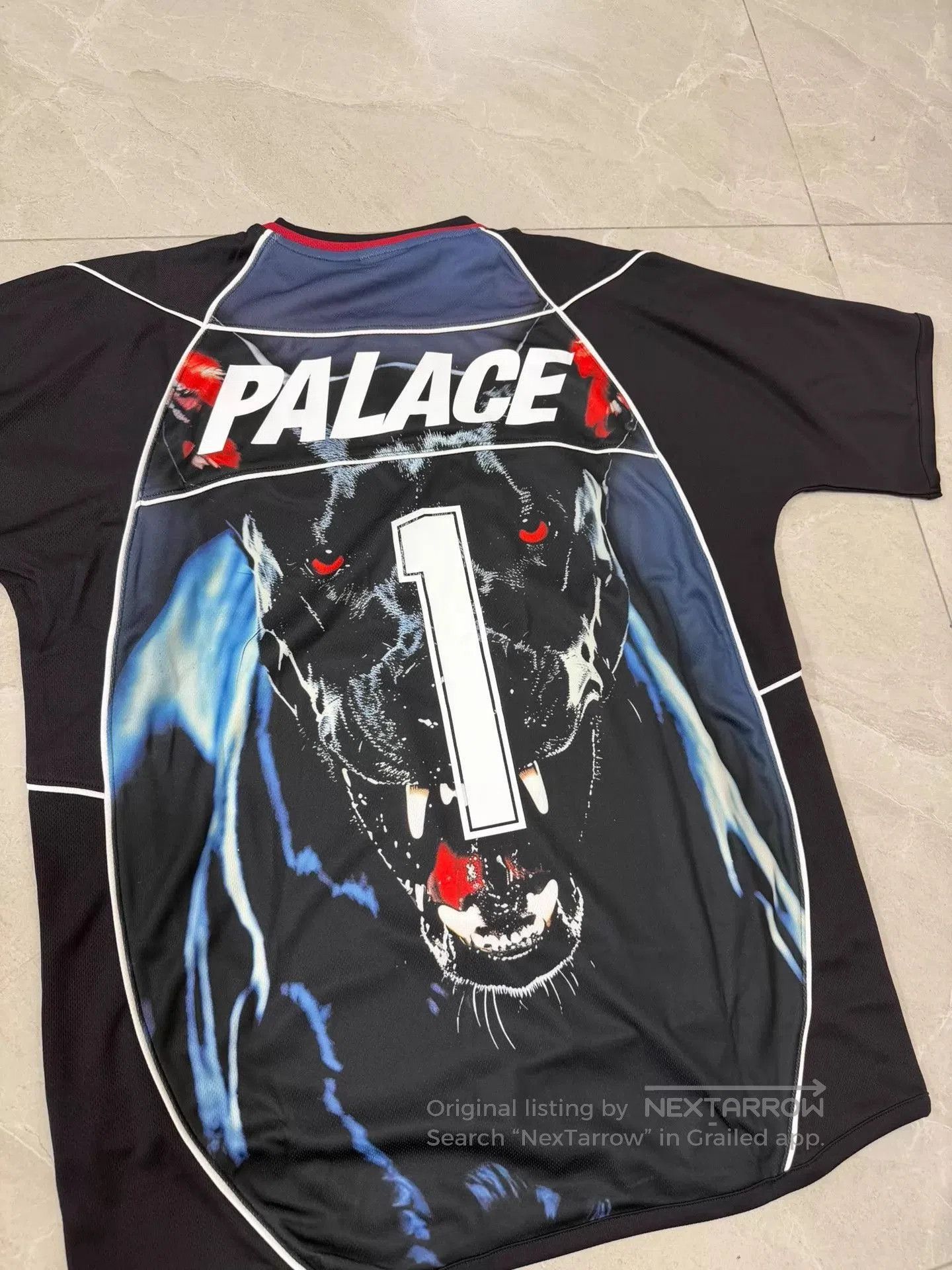 Palace Graphic Print Short Sleeve Shirt. Size US M / EU 48-50 / 2 - 6 Thumbnail