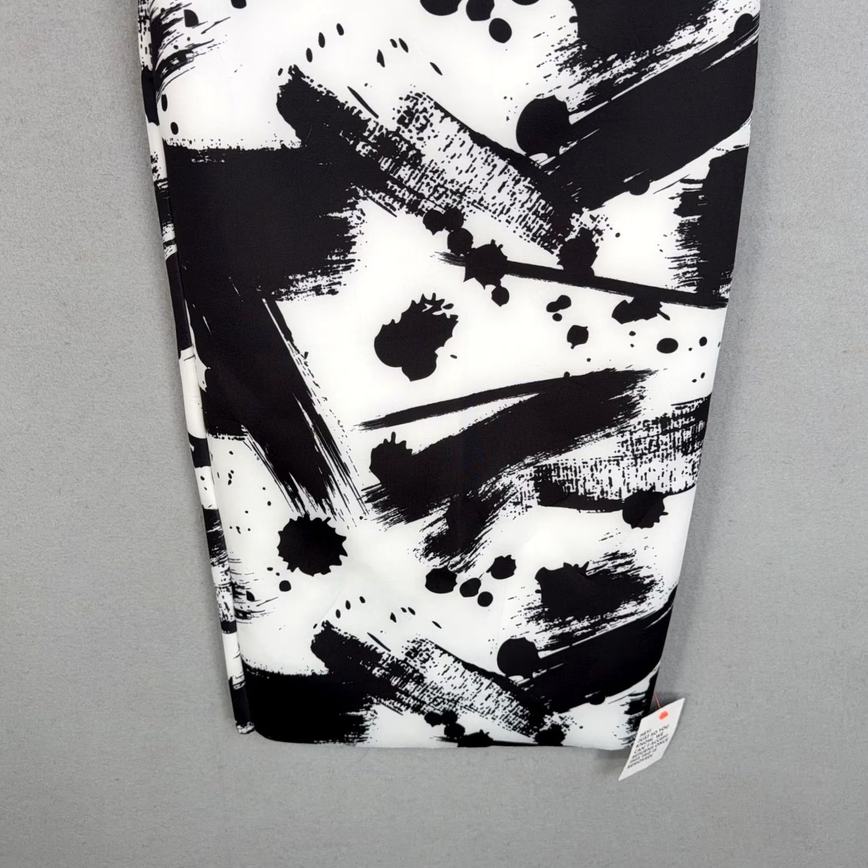 Vintage ASOS DESIGN Dress Womens 8 White Black Graphic Bow Off Shoulder Bodycon Pencil Size M / US 6-8 / IT 42-44 - 3 Thumbnail