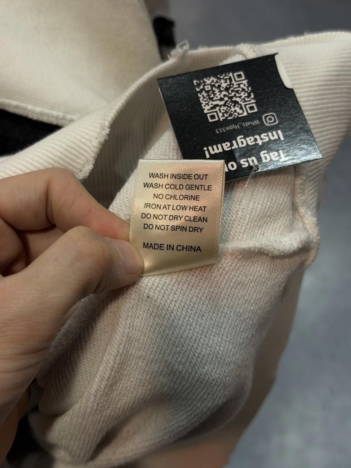 Other Insignia Crewneck Size Medium, Brand New Valley Dreams White Size US M / EU 48-50 / 2 - 10 Thumbnail