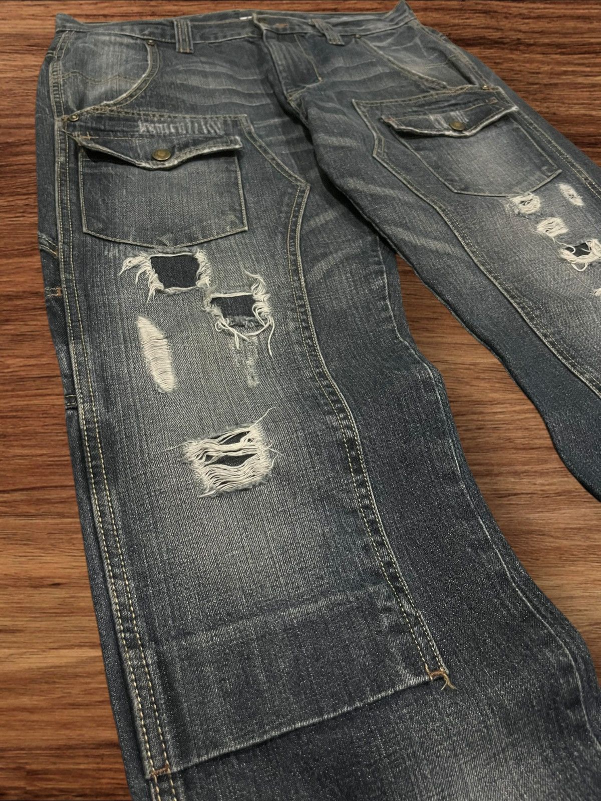 Japanese Brand × Le Grande Bleu (L.G.B.) × Tornado Mart Vintage Japanese Double Knee Multi Pocket Distressed Jeans Size US 31 - 10 Thumbnail