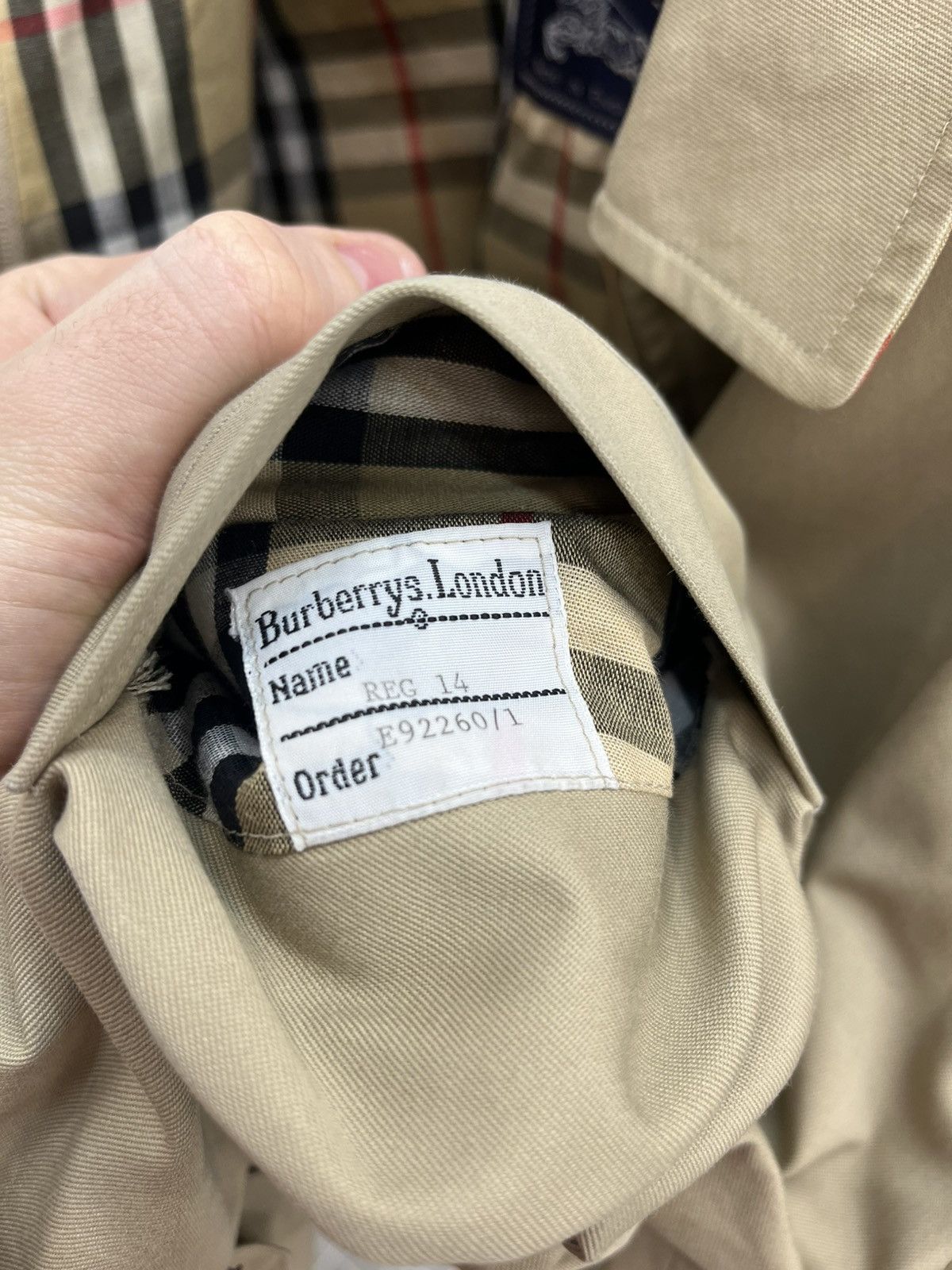Burberry Vintage 90’s Burberrys Nova Check Lining Collared Jacket Size L / US 10 / IT 46 - 9 Thumbnail