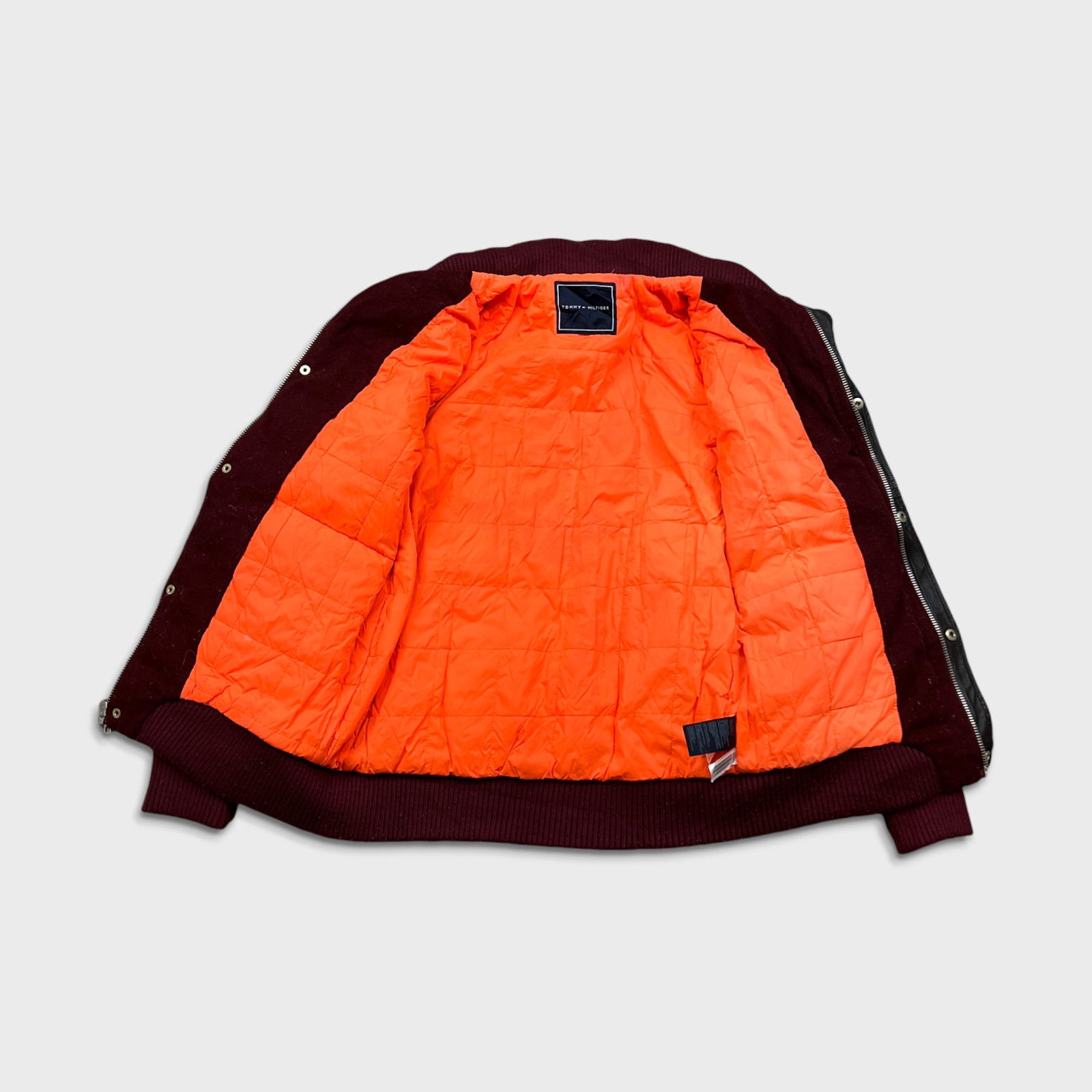 Tommy Hilfiger × Vintage Tommy Hilfiger Jacket Medium Full Zip Down Heavy Bomber Coat Size US M / EU 48-50 / 2 - 5 Thumbnail