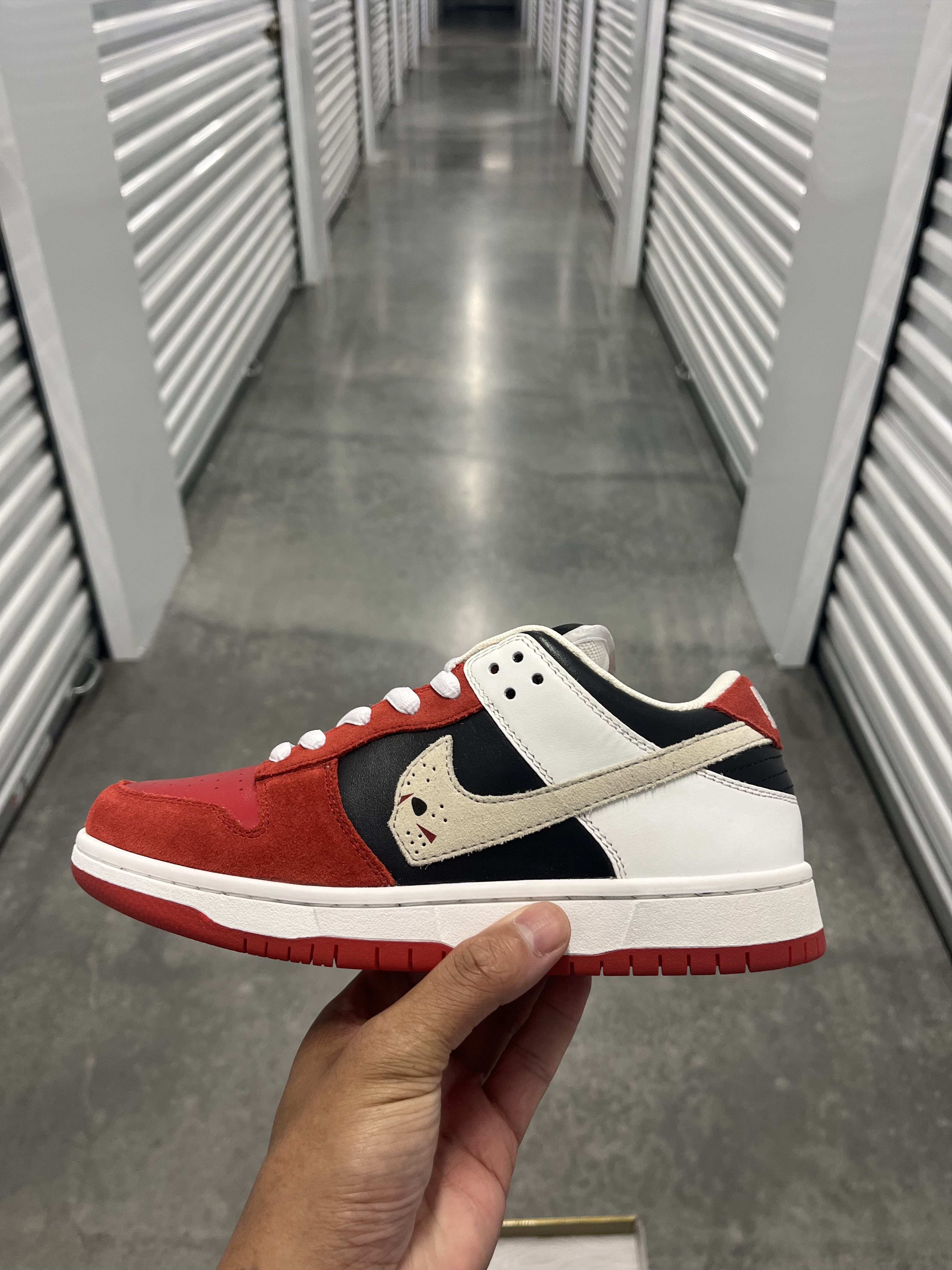 Warren Lotas Warren Lotas Jason SB Dunk Low Red sz 6 Size US 6 / EU 39 - 1 Thumbnail