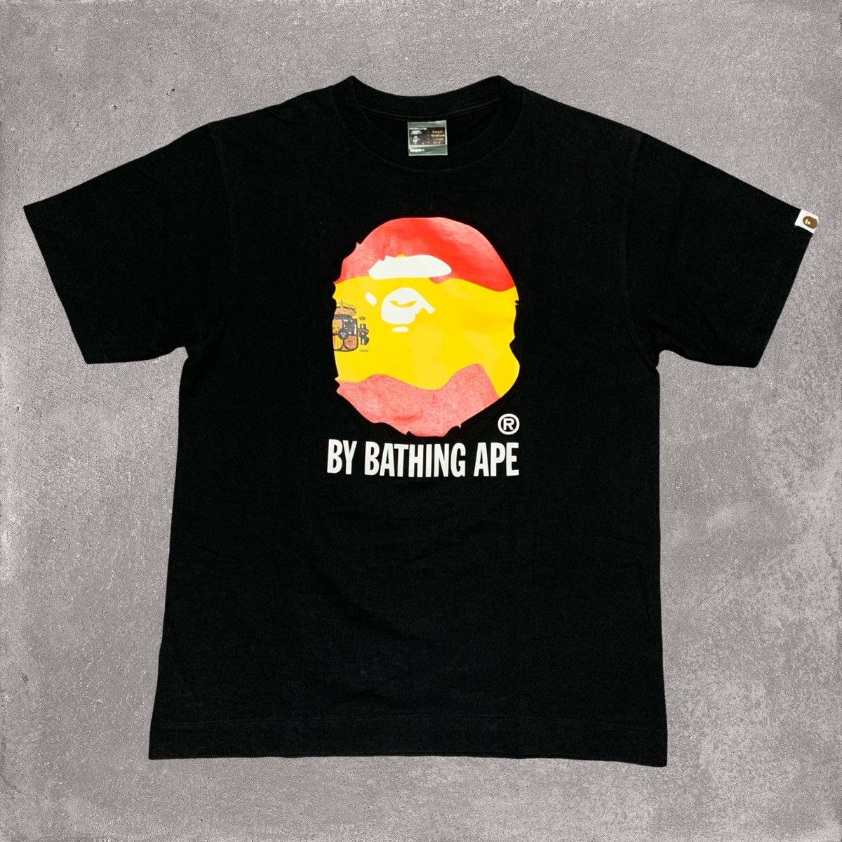 Bape Bape Medium Spain Spanish Flag Black Tee Vintage Size US M / EU 48-50 / 2 - 1 Thumbnail