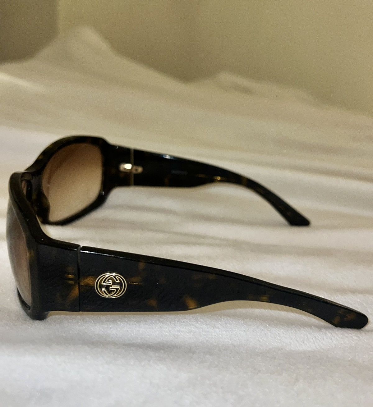 Gucci Gucci 2006 wrap around Sunglasses Size ONE SIZE - 2 Thumbnail