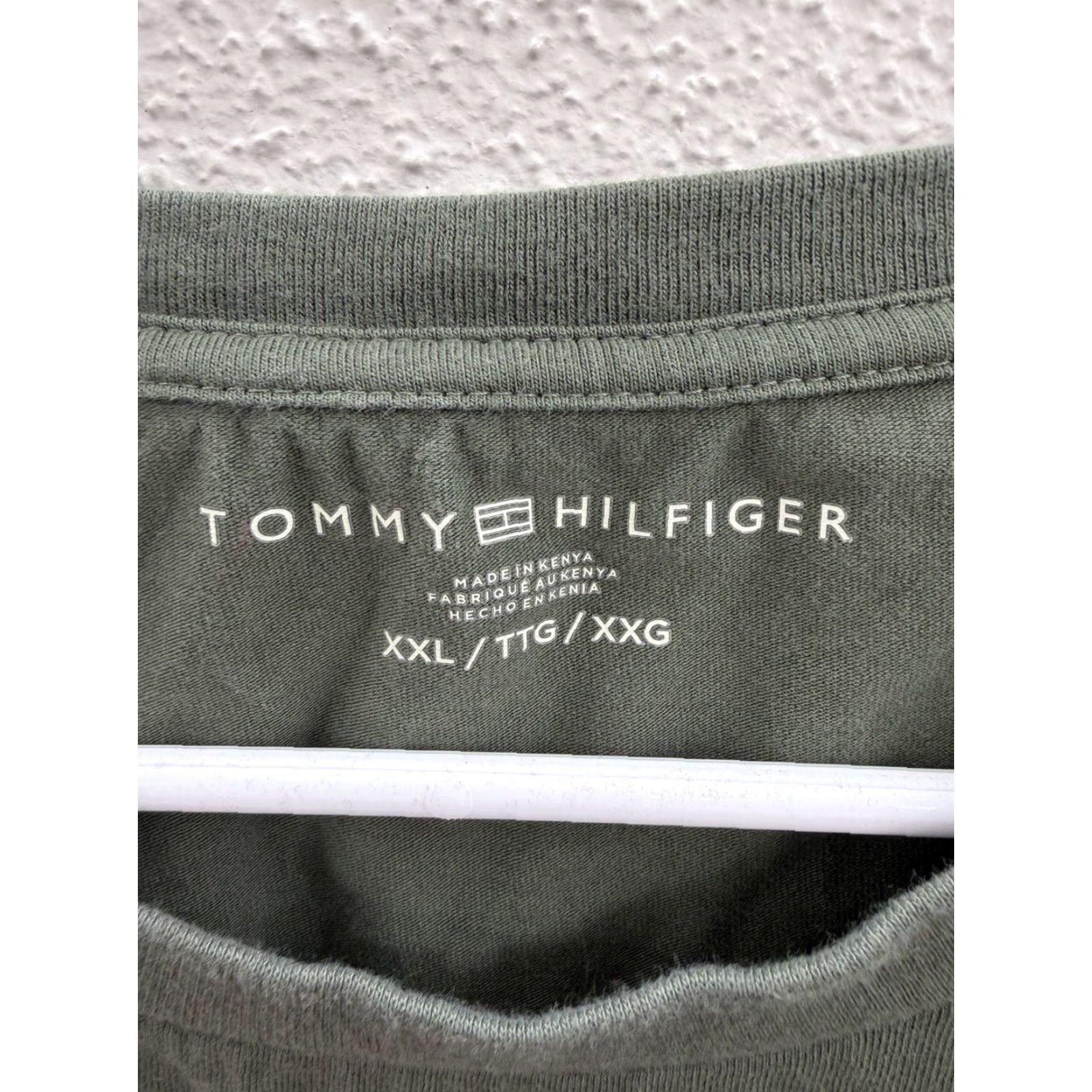 Tommy Hilfiger Tommy Hilfiger Men’s T-Shirt Size XXL Green Solid Short Sleeve Shirt Mens Regular Cotton Crew Neck Modern Classic Shirt Size US XXL / EU 58 / 5 - 4 Thumbnail