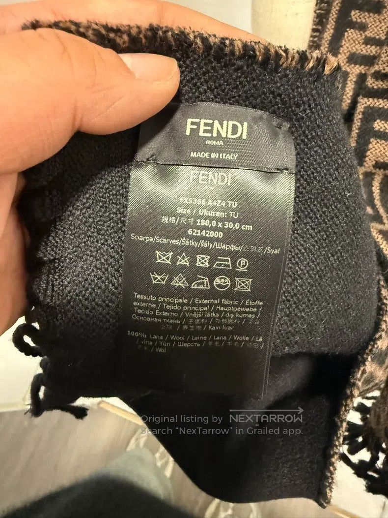 Fendi Fendi size 180*30 cm FF Monogrammed Wool Fringe Scarf Size ONE SIZE - 4 Thumbnail
