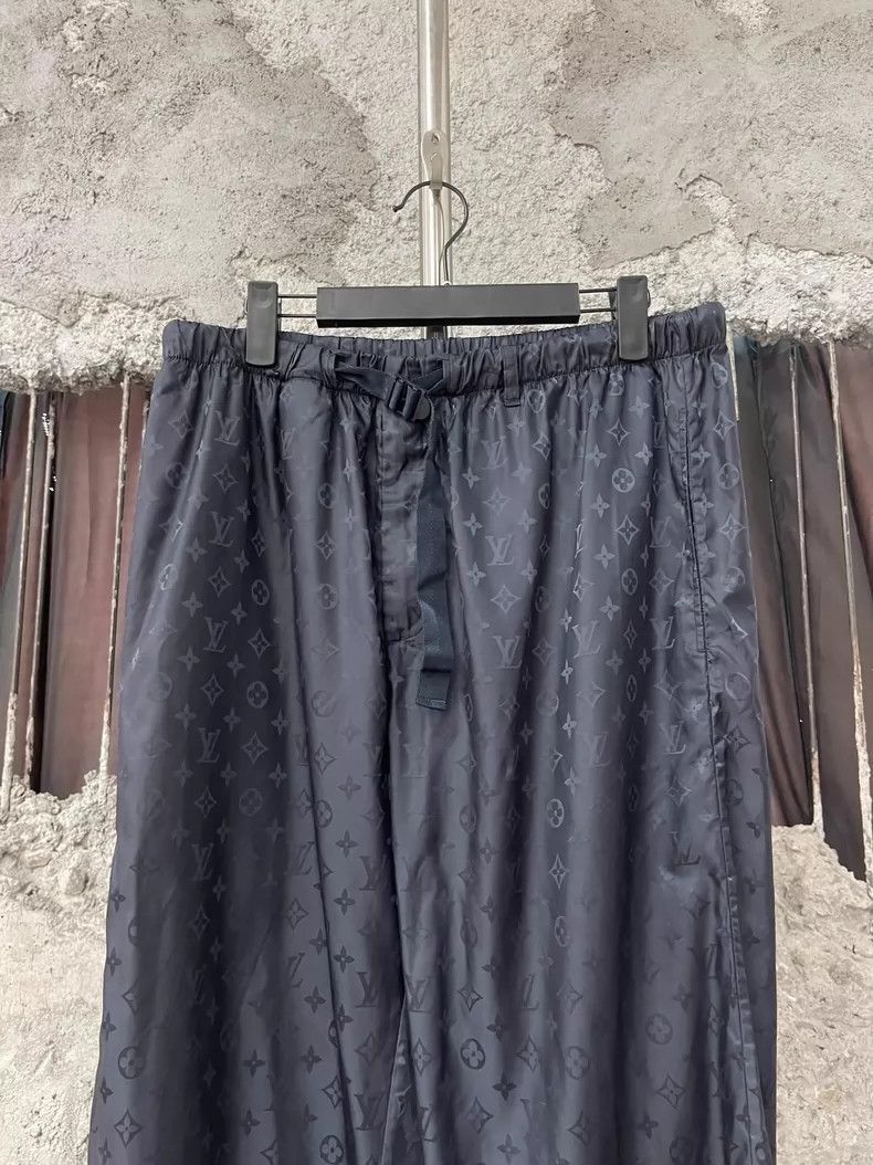 Louis Vuitton Louis Vuitton Dark Pattern Pants -2505 Size US 42 / EU 58 - 3 Thumbnail