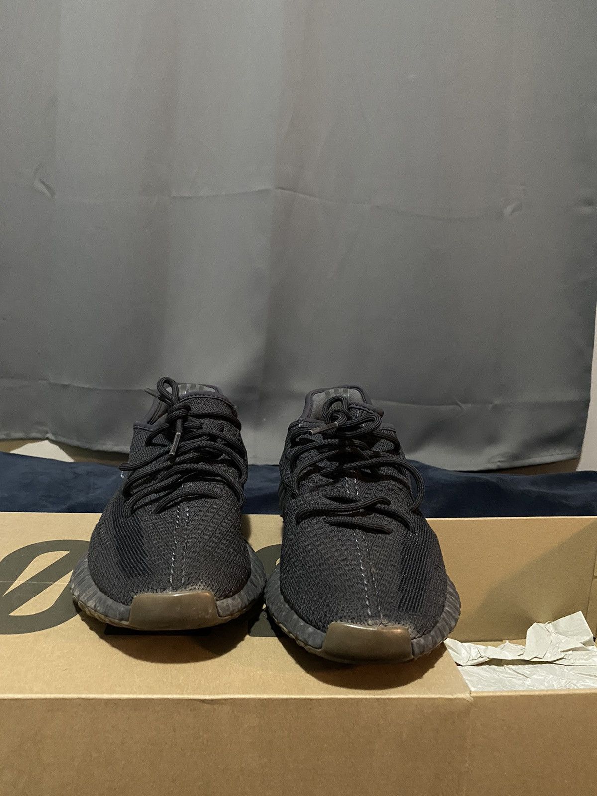 Yeezy Adidas Yeezy Boost 350 v2 Cinder Size US 10 / EU 43 - 1 Thumbnail