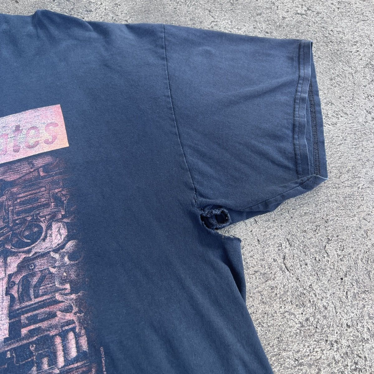 Vintage Vintage Y2K At The Gates 2XL Thrashed Faded death metal Size US XXL / EU 58 / 5 - 8 Thumbnail