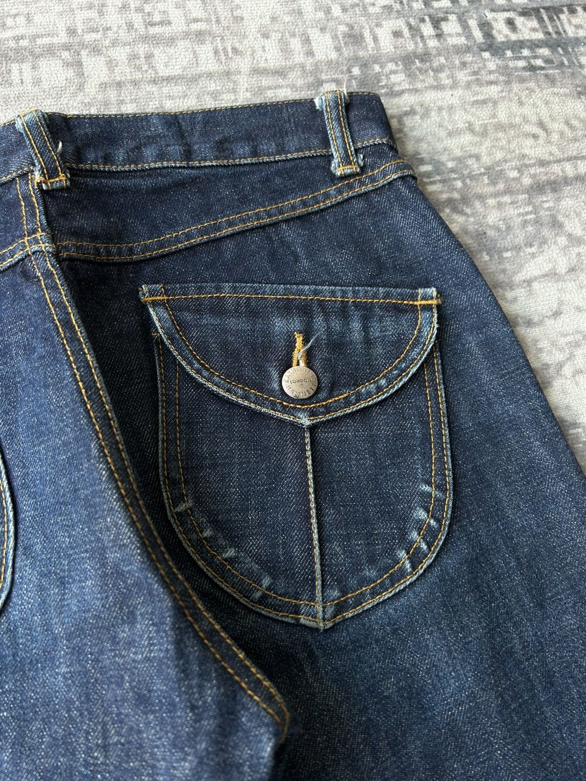 Katharine Hamnett London Katharine Hamnett Flared Jeans Size US 29 - 10 Thumbnail
