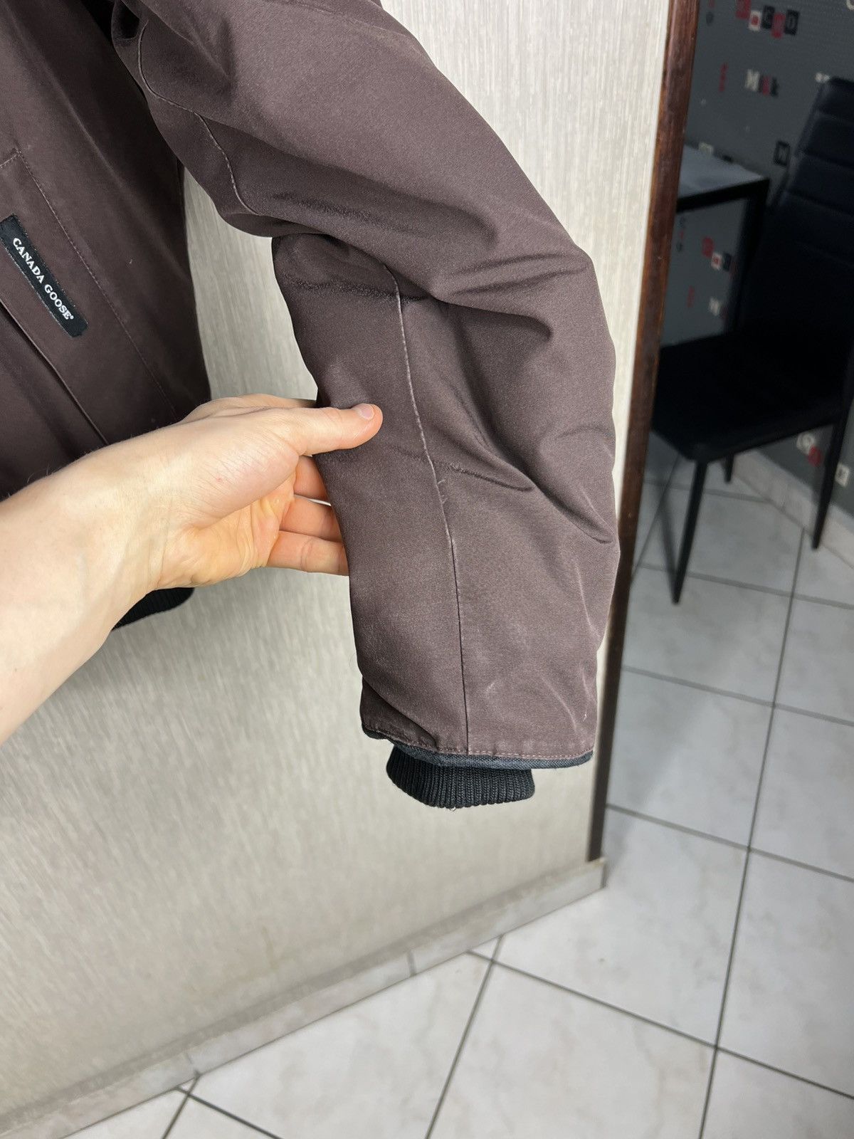 Canada Goose Canada Goose borden bomber down puffer jacket zip military Size US L / EU 52-54 / 3 - 15 Thumbnail