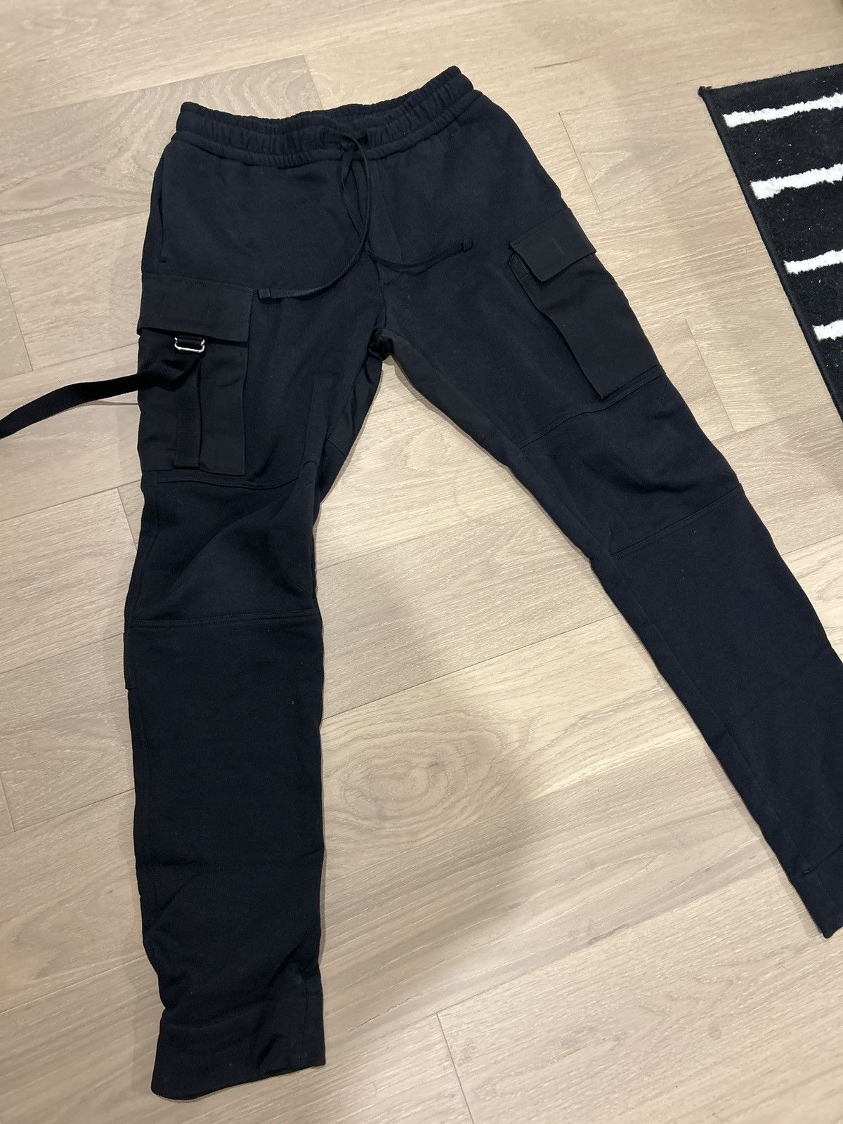 1017 ALYX 9SM ALYX hybrid cargo sweatpants Size US 31 - 1 Thumbnail