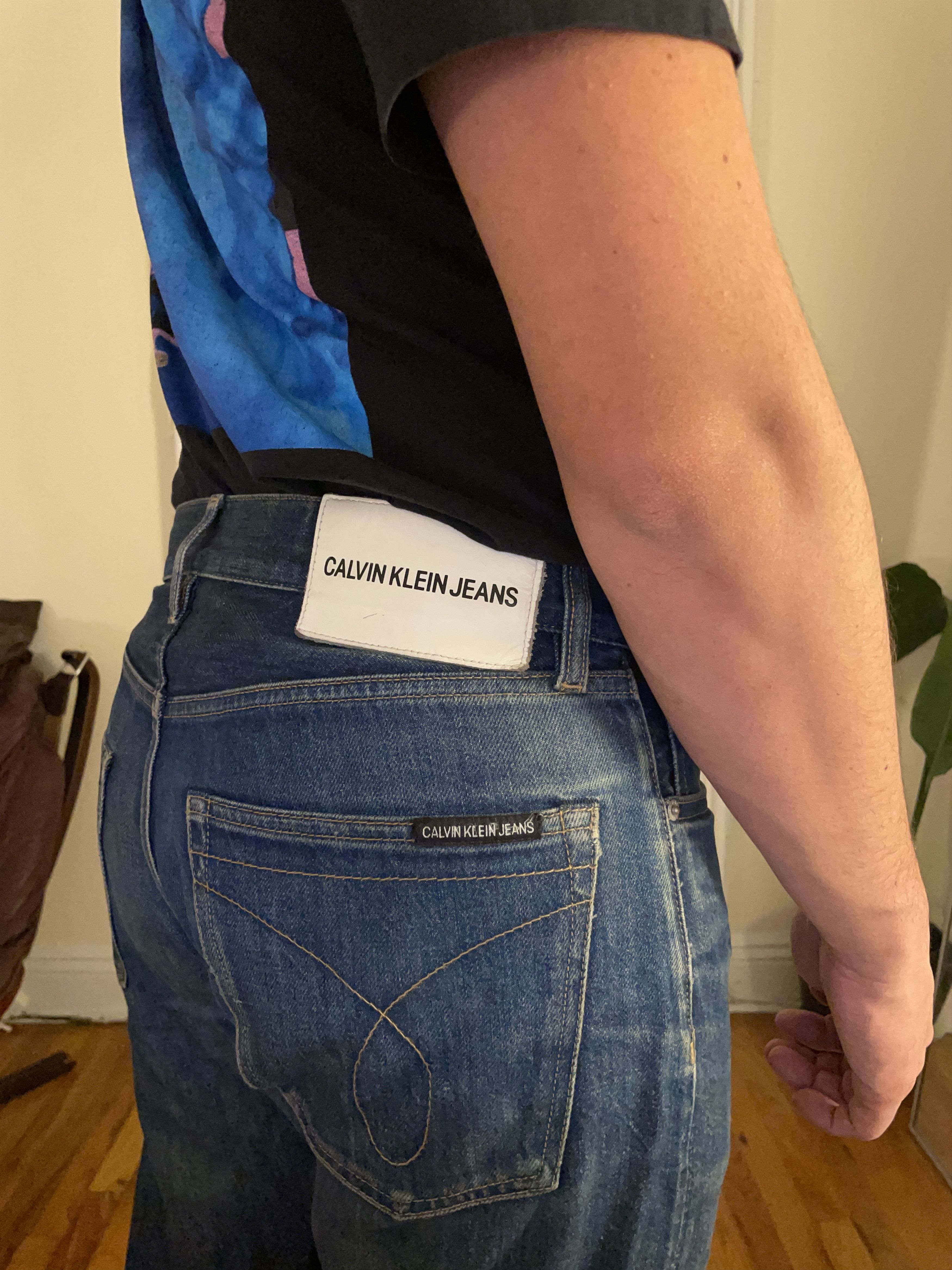 Calvin Klein Calvin Klein Distressed Denim Size US 32 / EU 48 - 1 Thumbnail
