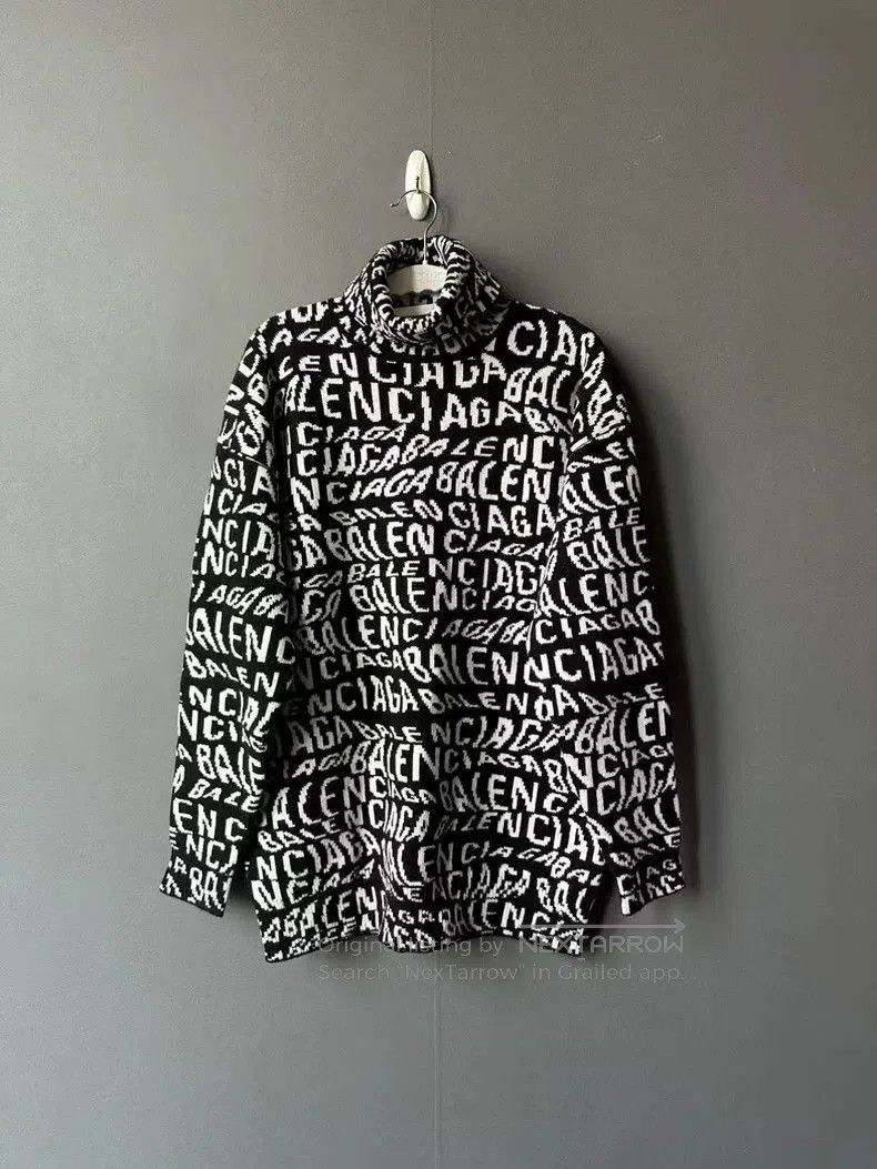 Balenciaga Balenciaga High Neck Logo Sweater. Size US XS / EU 42 / 0 - 1 Thumbnail