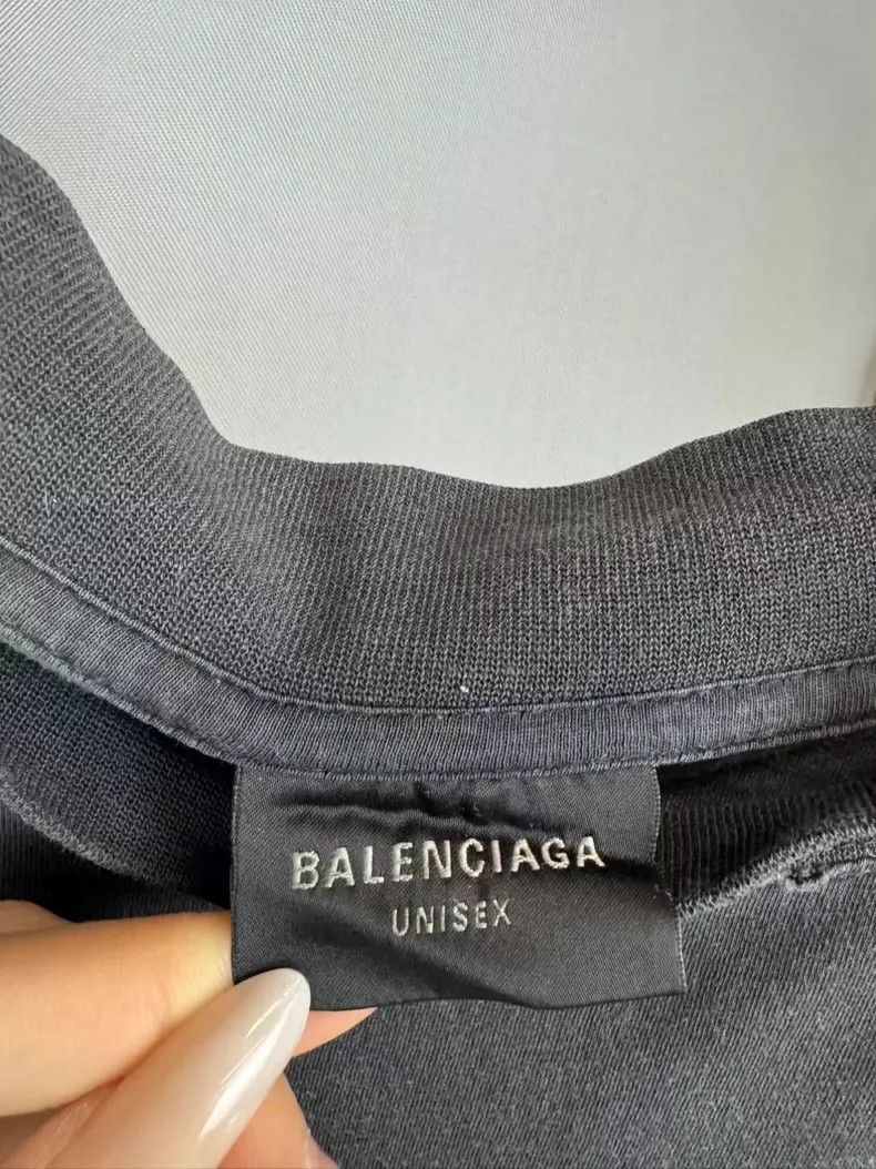 Balenciaga Balenciaga Old Surf Sleeves Size US S / EU 44-46 / 1 - 4 Thumbnail