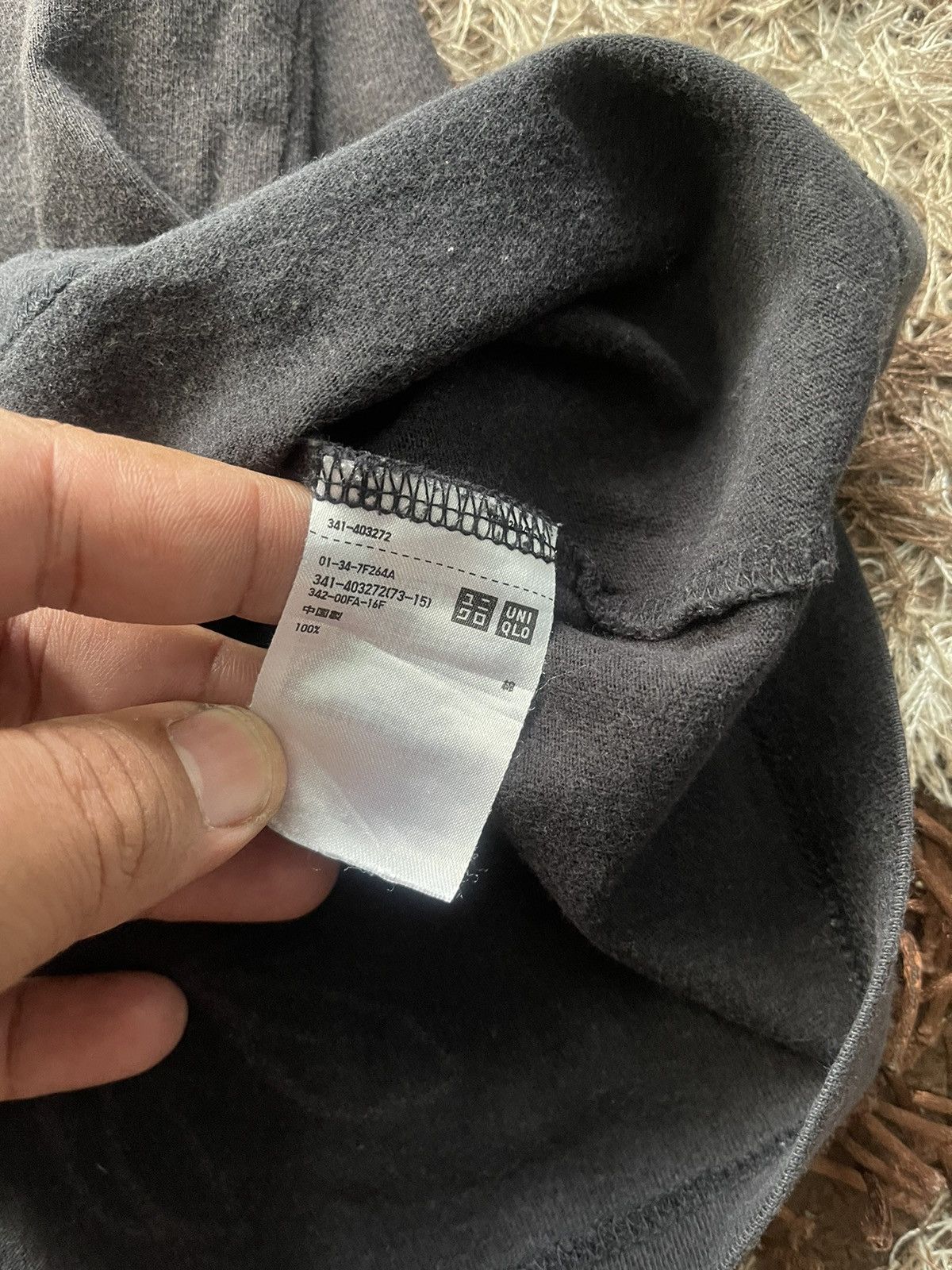JW Anderson × Japanese Brand × Uniqlo J.W.ANDERSON X UNIQLO TEE VERY RARE Size US L / EU 52-54 / 3 - 4 Thumbnail
