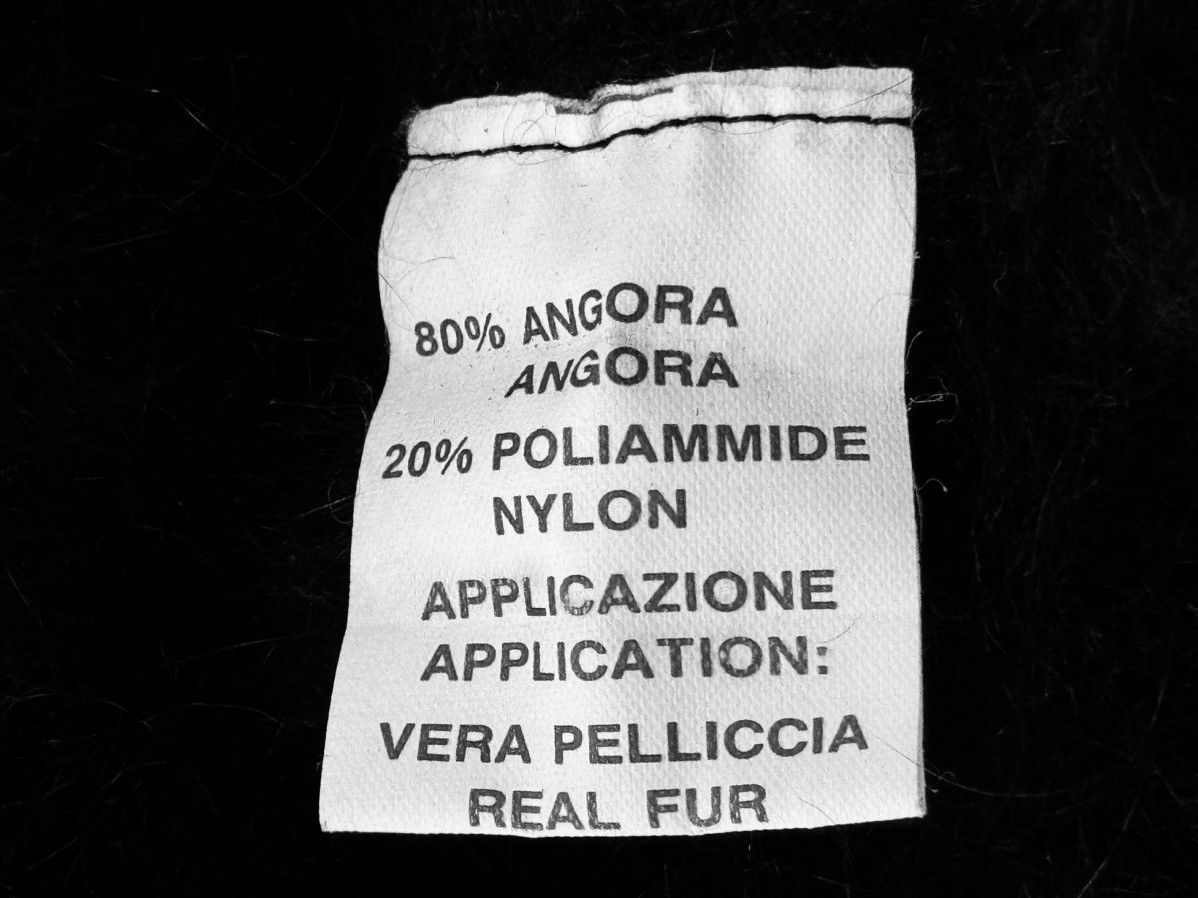Gucci Runway Tom Ford For Gucci sweater from the F/W 2001 with fur Size S / US 4 / IT 40 - 6 Thumbnail