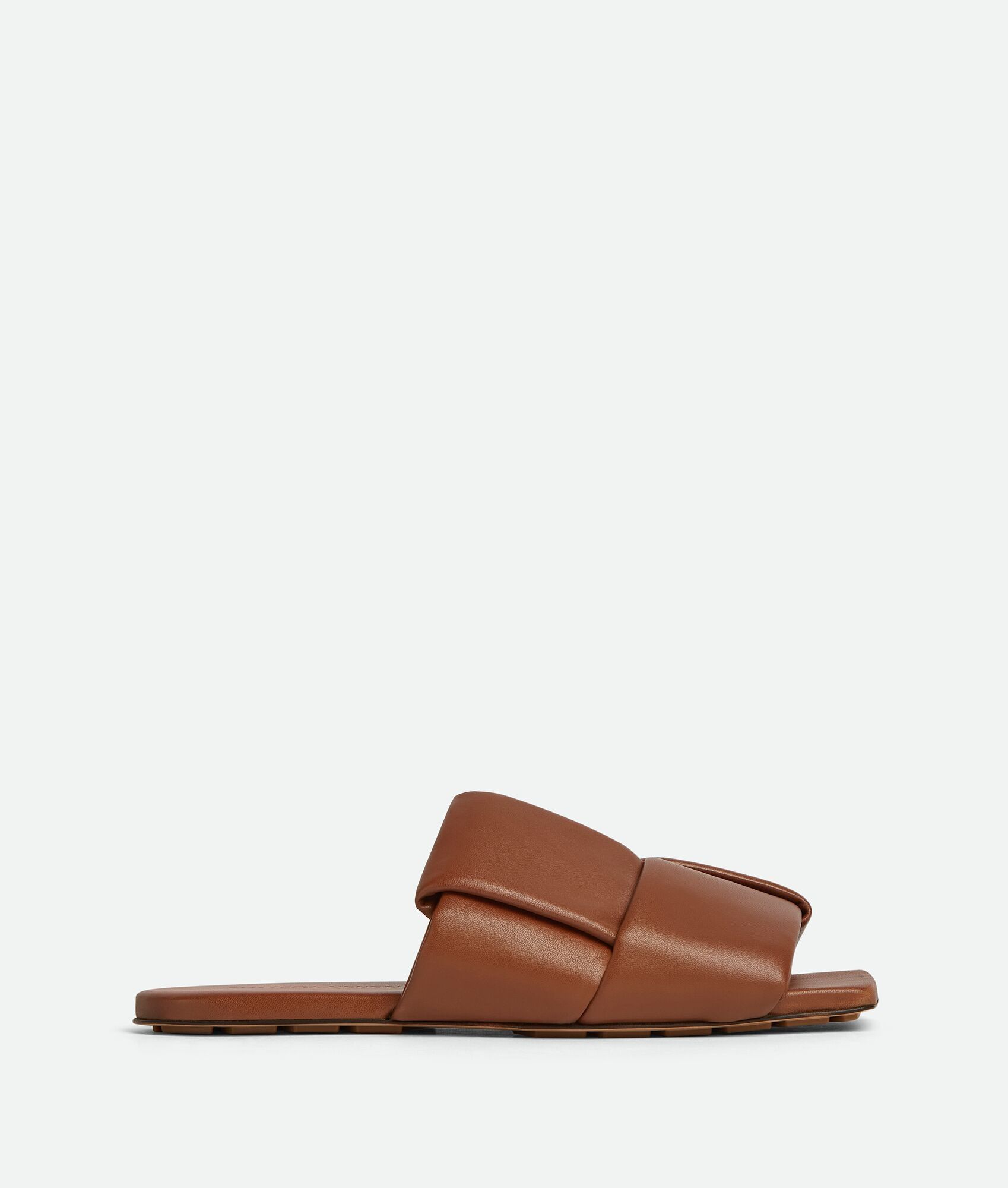 Bottega Veneta o1bcso1str0225 Patch Mules in Caramel Size US 12 / EU 45 - 1 Thumbnail