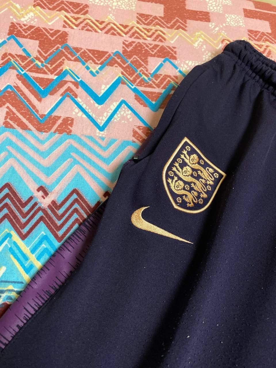 Nike Nike England Soccer Joggers Pants Y2K Streetwear Size US 32 / EU 48 - 11 Thumbnail