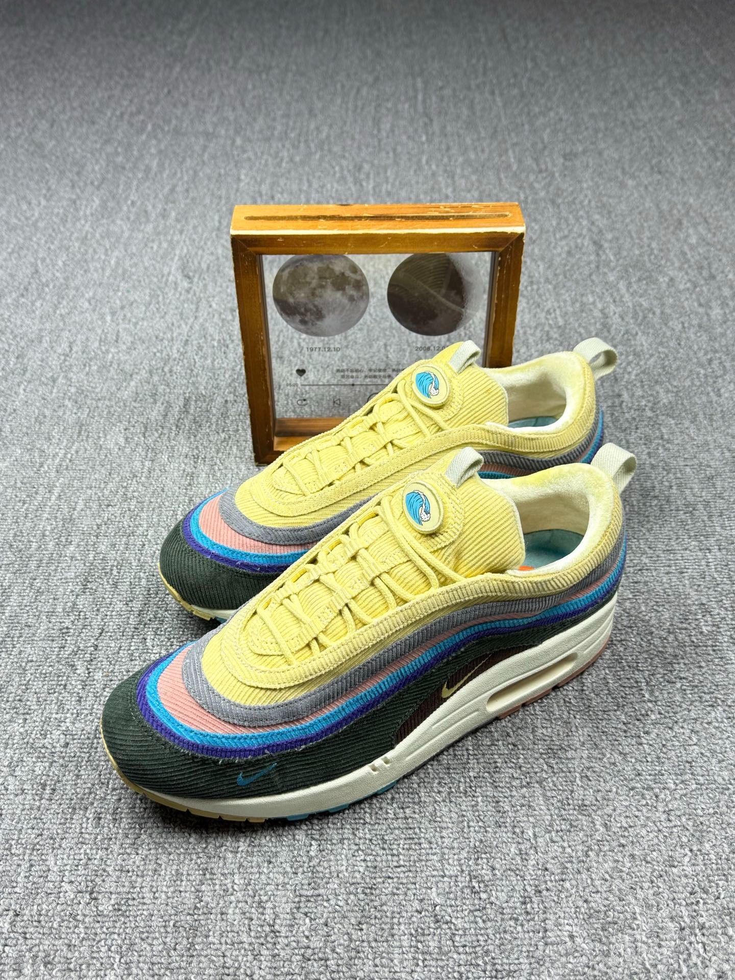Nike Nike MAX97 Black Lowtop Sneakers 11 Men Size US 11 / EU 44 - 1 Thumbnail