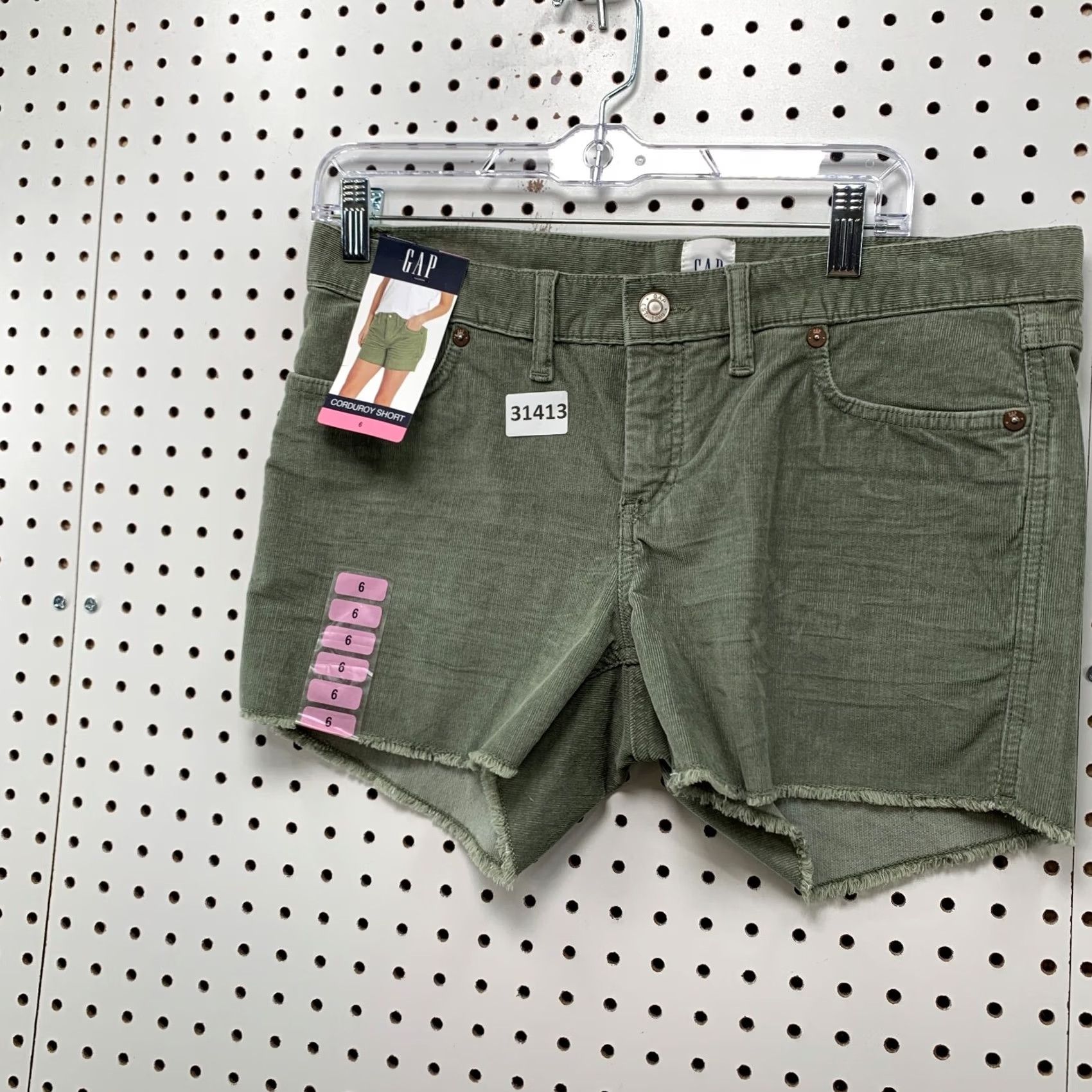 Gap Gap Cut Off Shorts Women 6 Olive Green NWT 32x4 Casual Outdoor Raw Hem Size 28" / US 6 / IT 42 - 3 Thumbnail