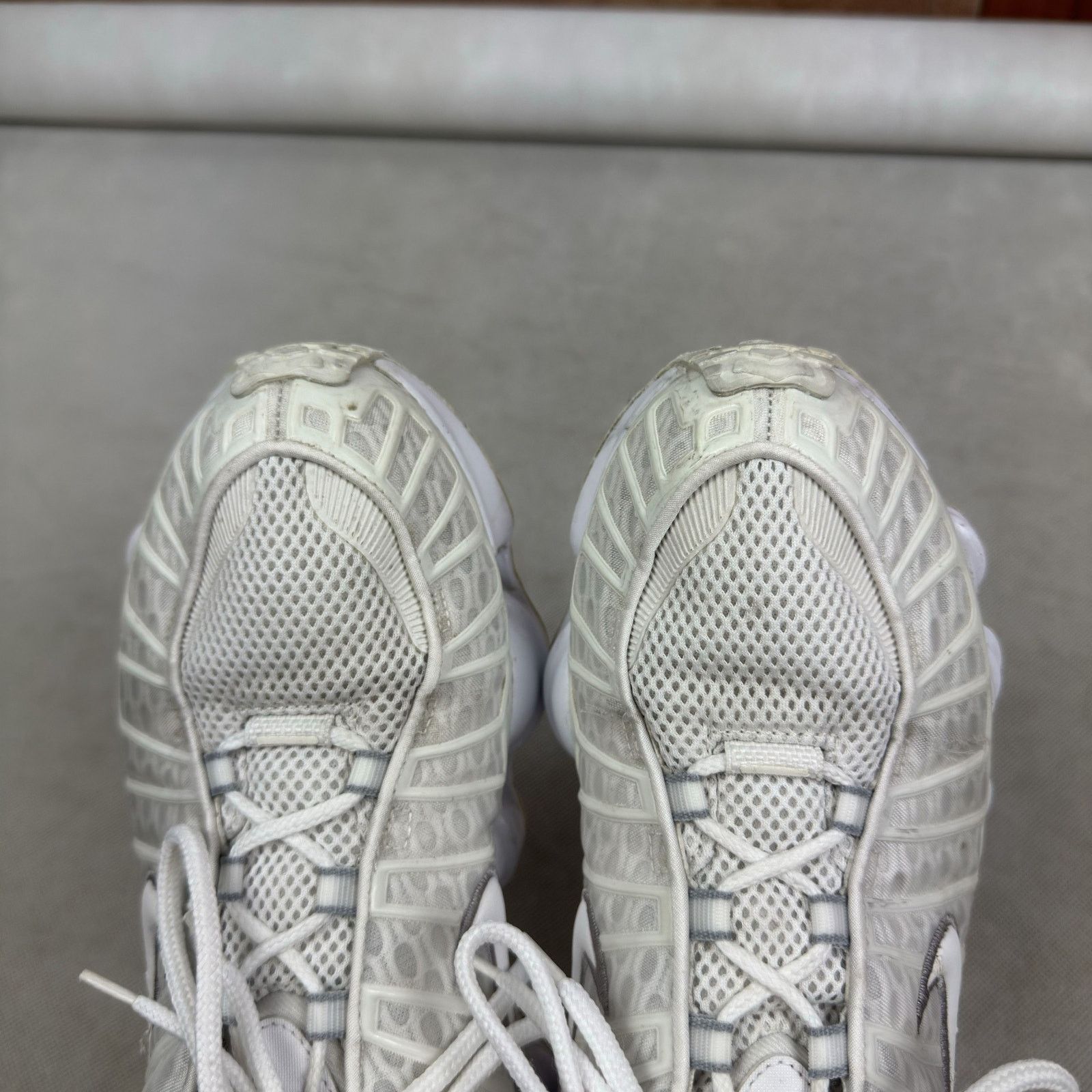 Nike Nike Shox TL AV3595-100 Men's White Swoosh Sneakers Shoes 12 Size US 12 / EU 45 - 5 Thumbnail