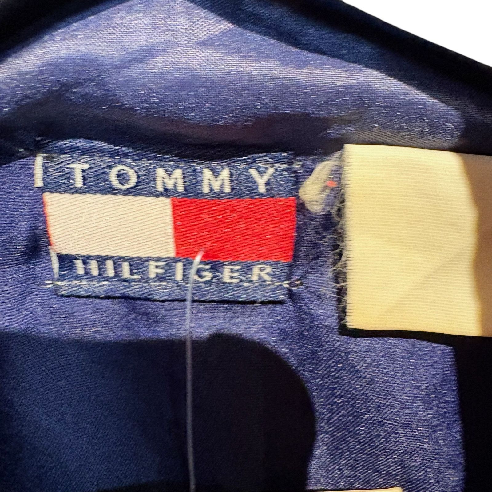 Tommy Hilfiger Vintage Tommy Hilfiger Windbreaker Men's XL Size US XL / EU 56 / 4 - 7 Thumbnail