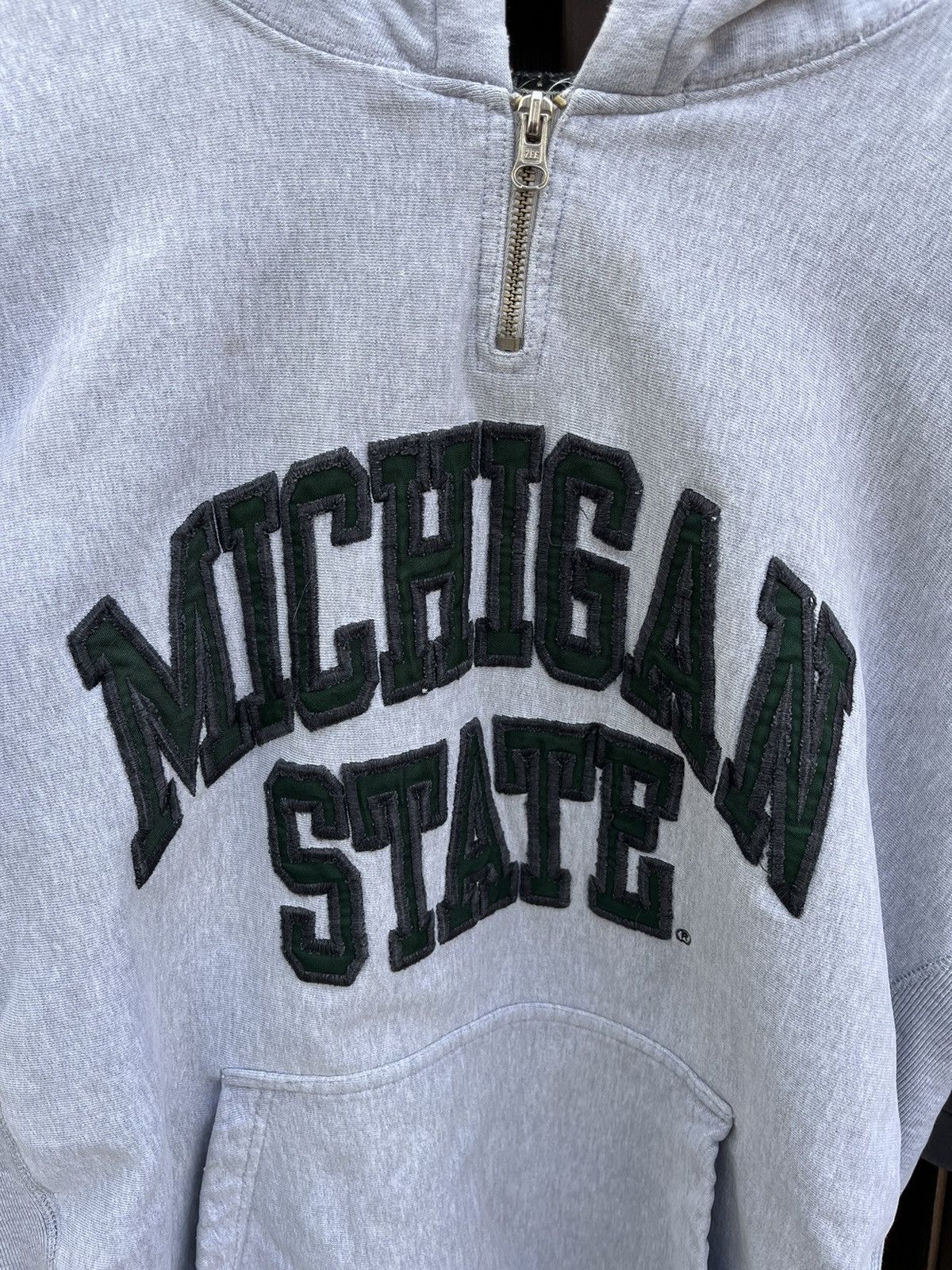 Vintage michigan state embroidered hoodie Size US XL / EU 56 / 4 - 2 Thumbnail