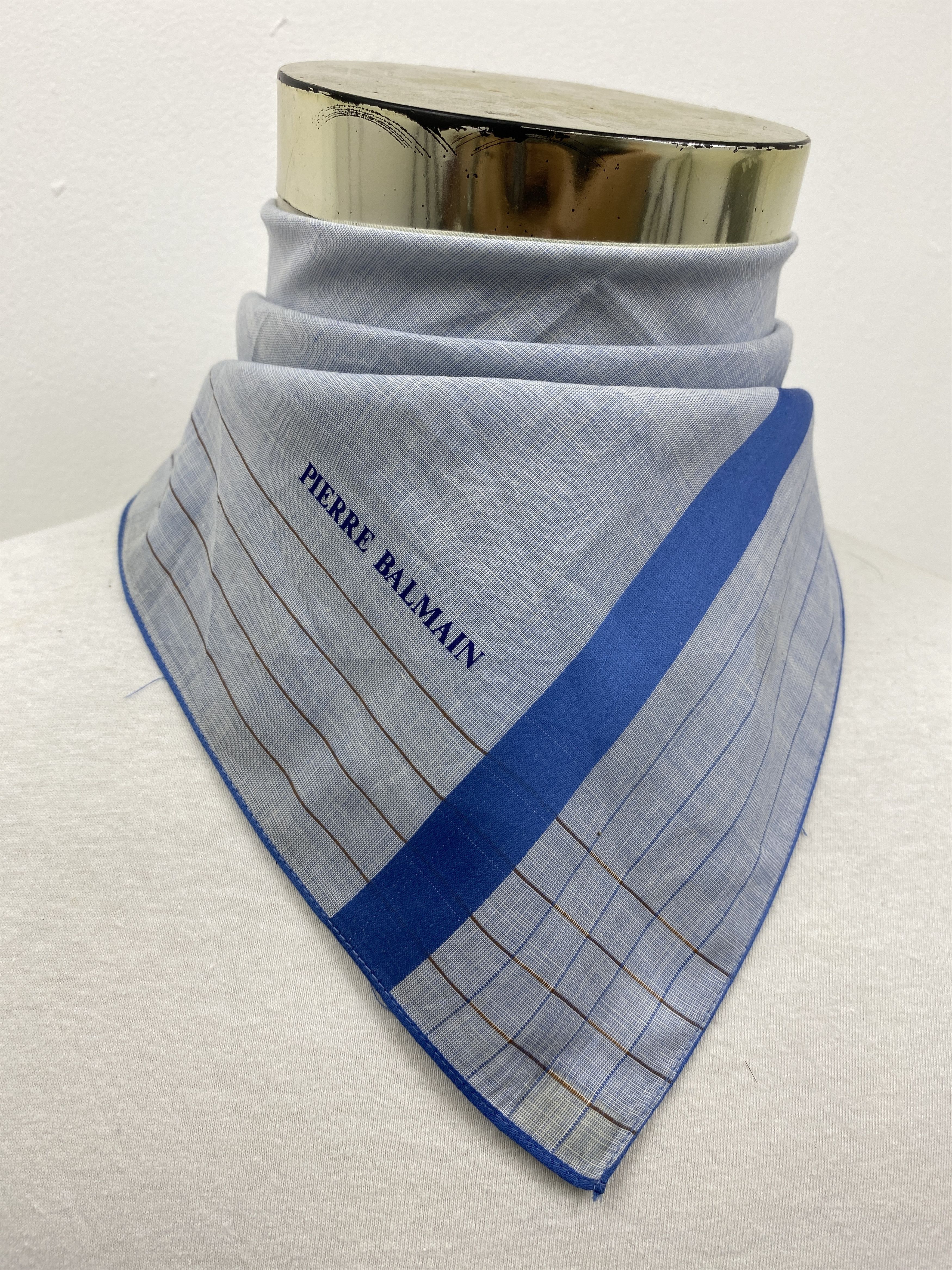 Pierre Balmain Handkerchief / Bandana / Neckerchief HKC0452