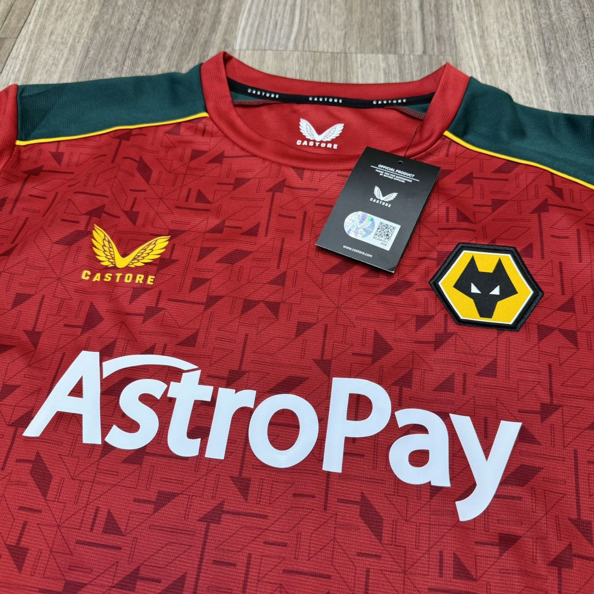 Other Wolves 23/24 away shirt #11 Hee Chan (Bnwt) Size US XL / EU 56 / 4 - 3 Thumbnail