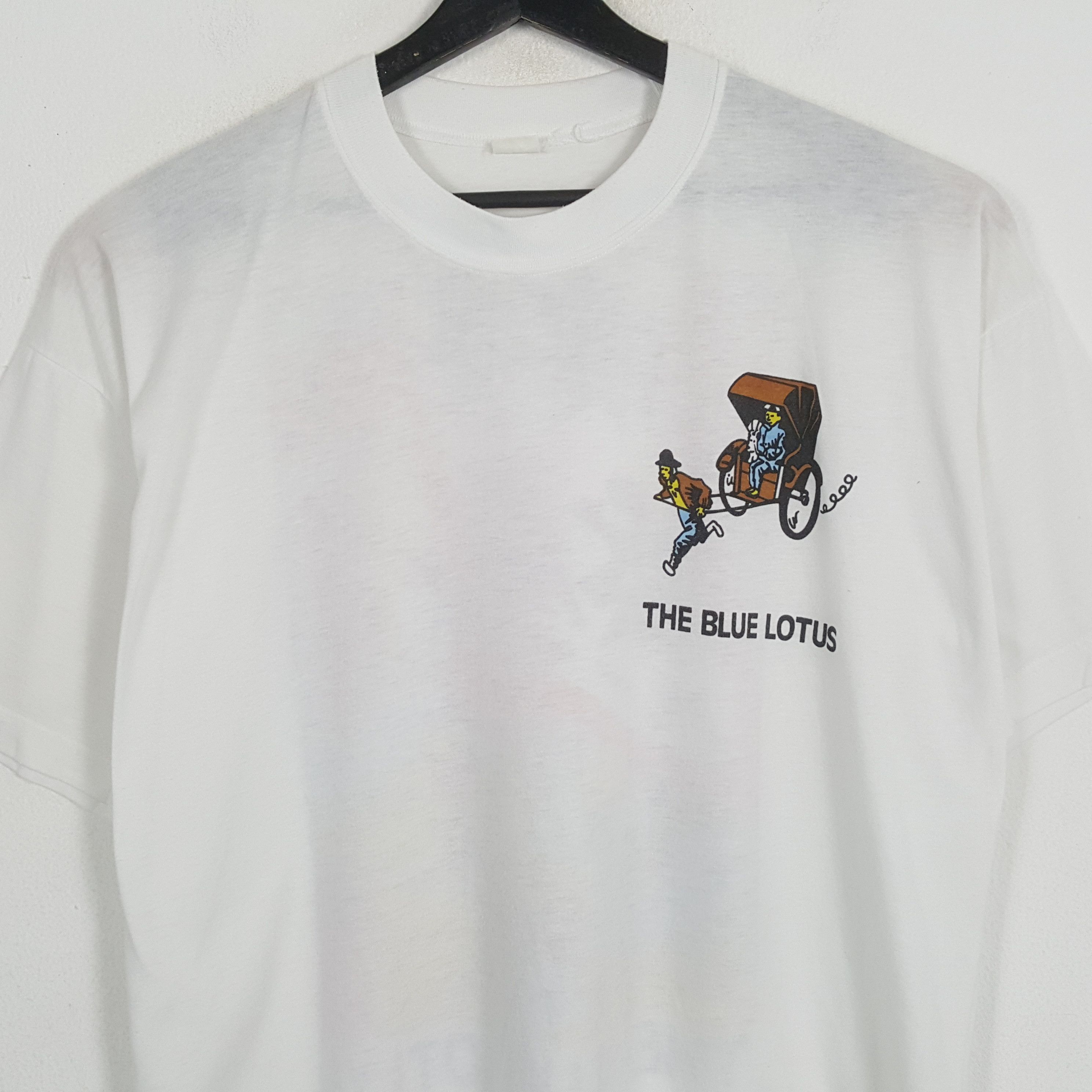 Vintage THE BLUE LOTUS Adventure Of Tintin Cartoon Tshirt Size US XL / EU 56 / 4 - 4 Thumbnail