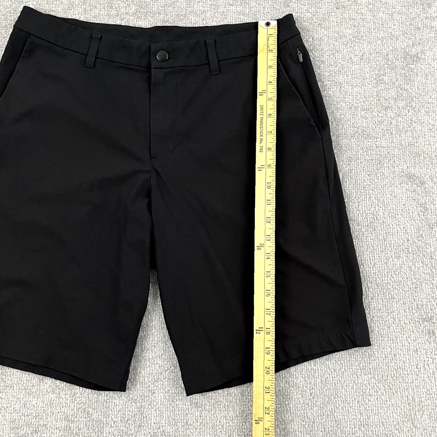Lululemon Lululemon Shorts Mens 32 Black Chino Golf Performance Sport 10" Inseam 5-Pocket Flat Front Logo Zipper Polyester Breathable Size US 32 / EU 48 - 4 Thumbnail