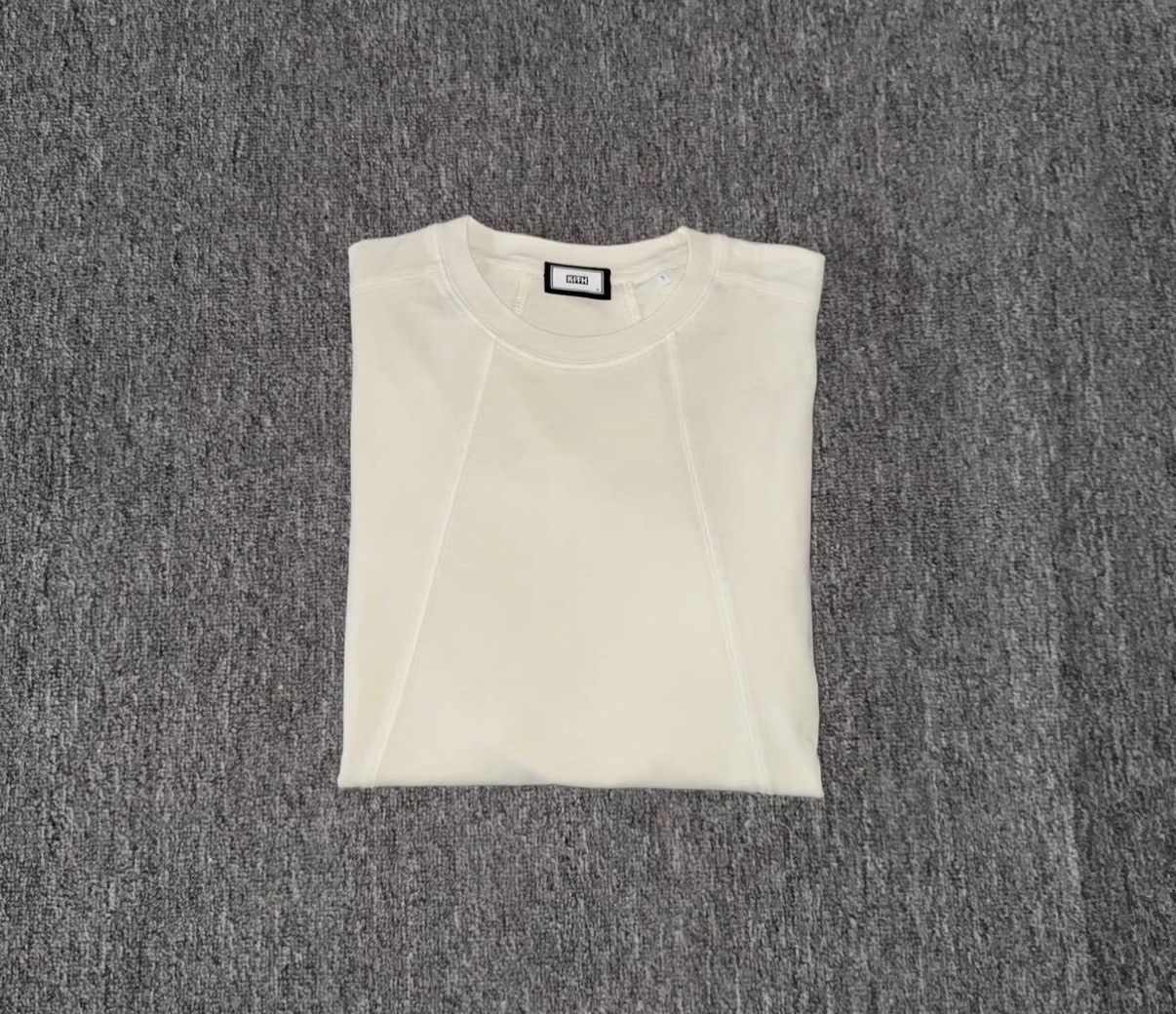Kith KITH 101 Essential Off-White Colorblock Long Sleeve T-Shirt Size US M / EU 48-50 / 2 - 1 Thumbnail