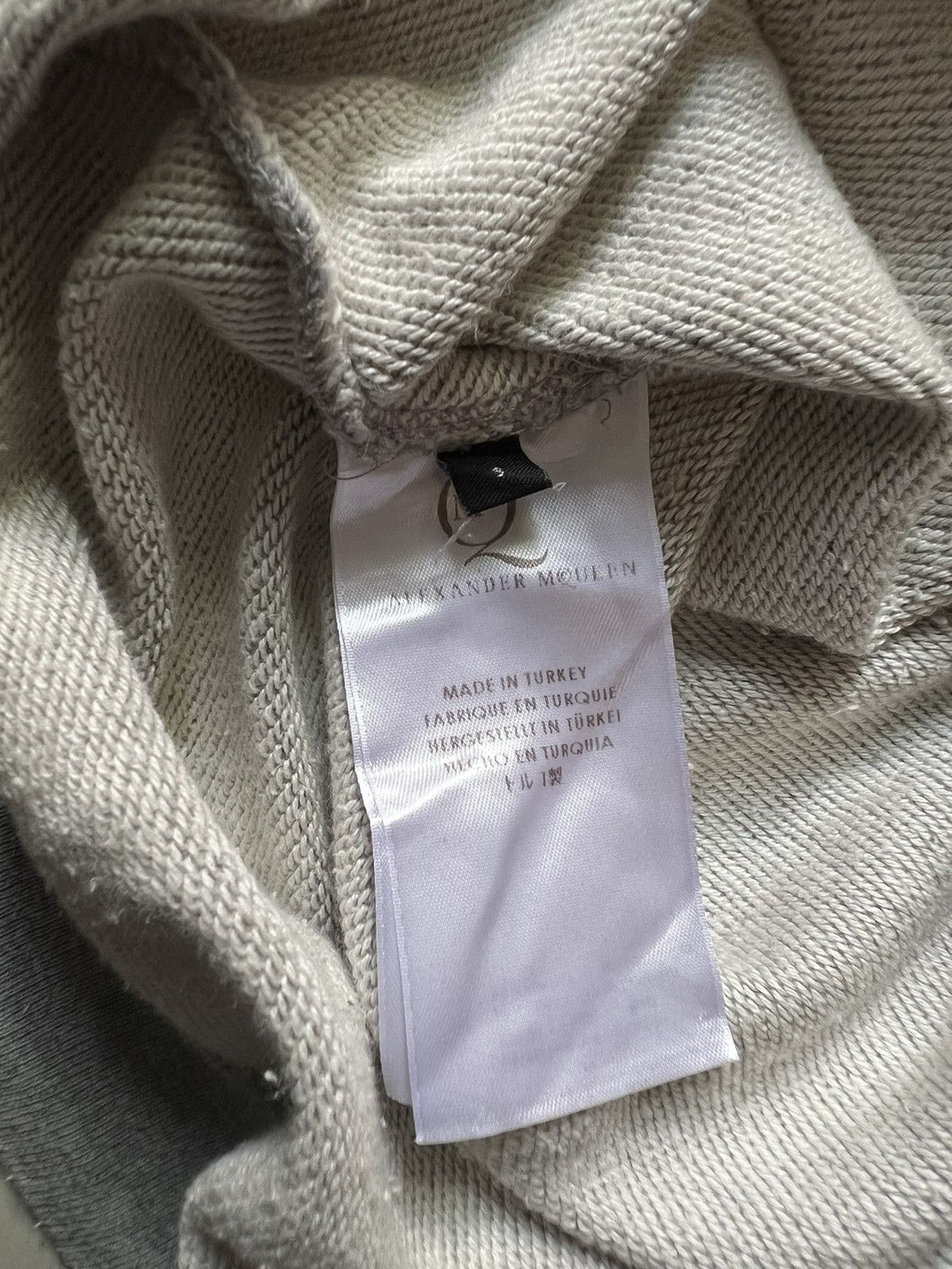Alexander McQueen × Vintage Vintage Alexander McQueen Sweatshirt Size US S / EU 44-46 / 1 - 10 Thumbnail