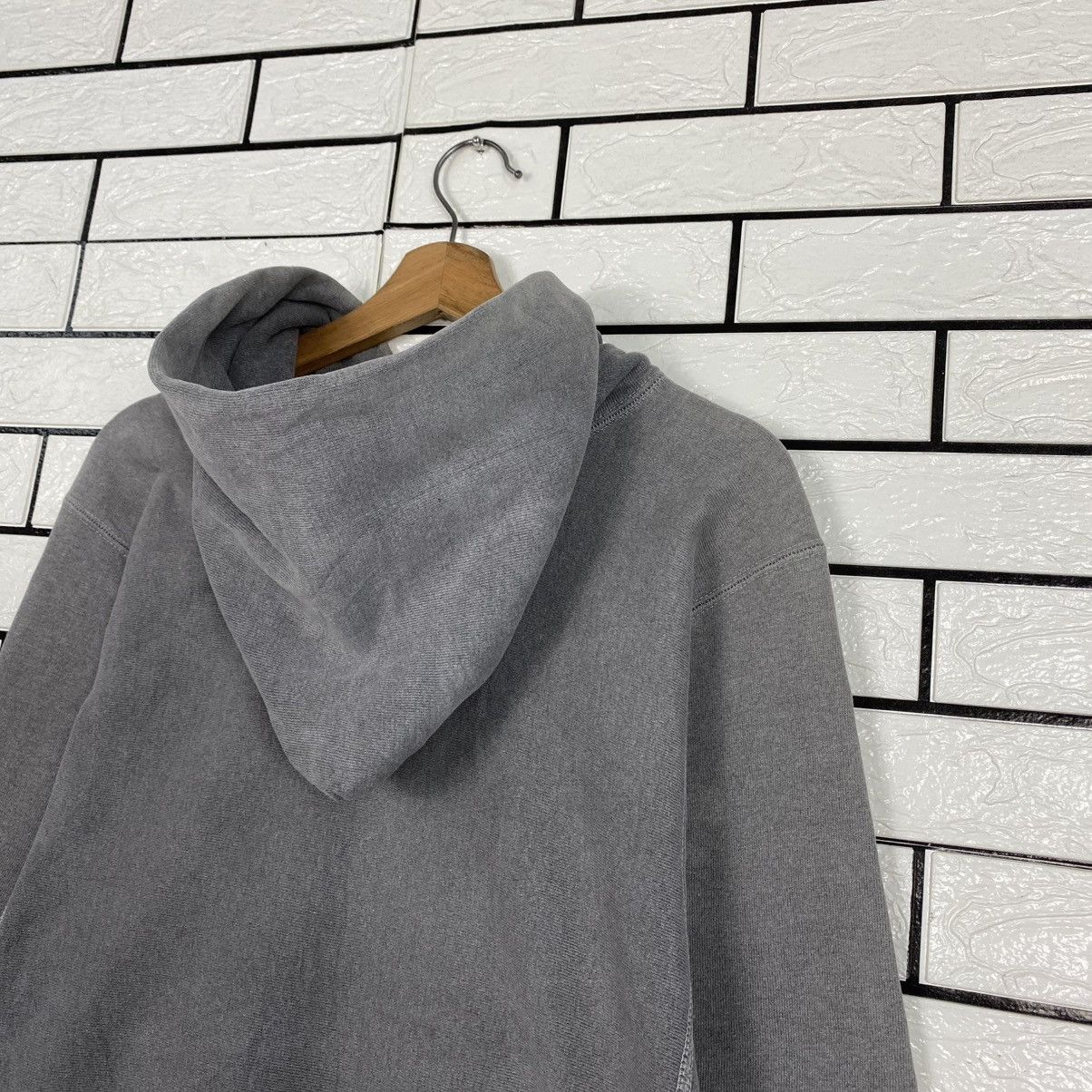 Champion 🔥DISTRESSED VINTAGE HOODIE CHAMPION REVERSE WAVE MADE IN USA Size US M / EU 48-50 / 2 - 10 Thumbnail