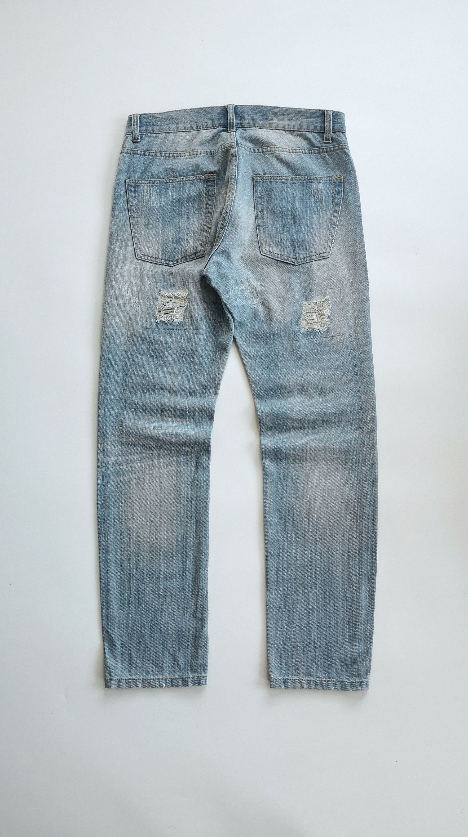Fear of God Distressed Light Wash Denim Jeans Looklike Fear Of God Size US 31 - 2 Thumbnail