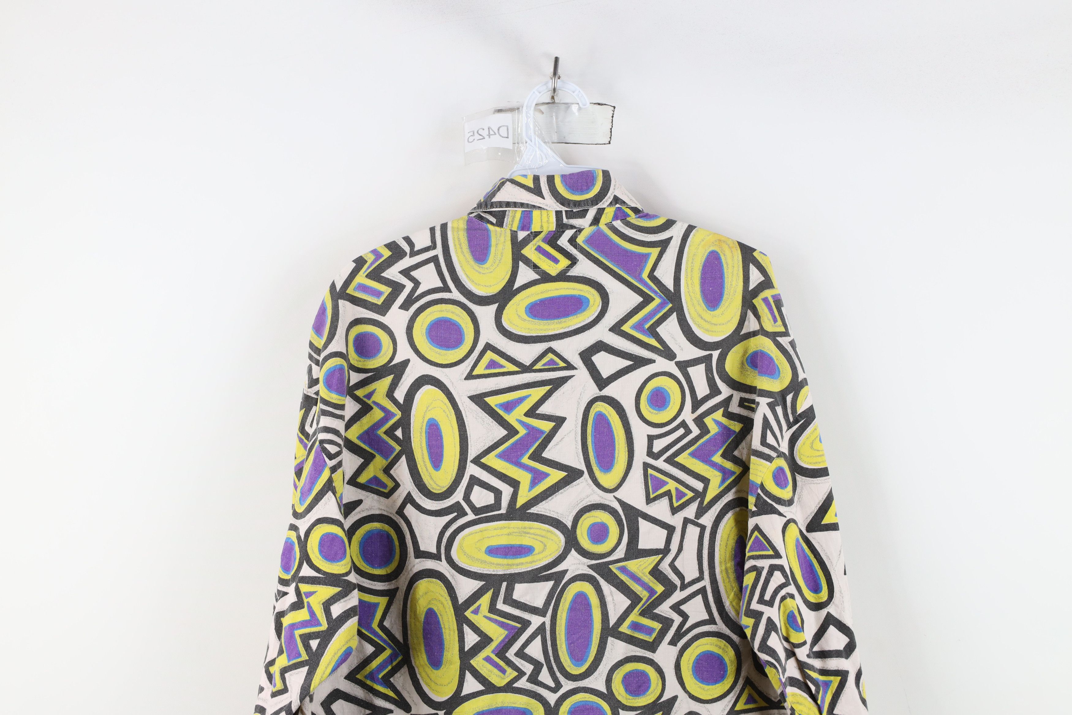 Vintage Vintage 90s Streetwear Abstract Geometric Baggy Button Shirt Size US M / EU 48-50 / 2 - 9 Thumbnail