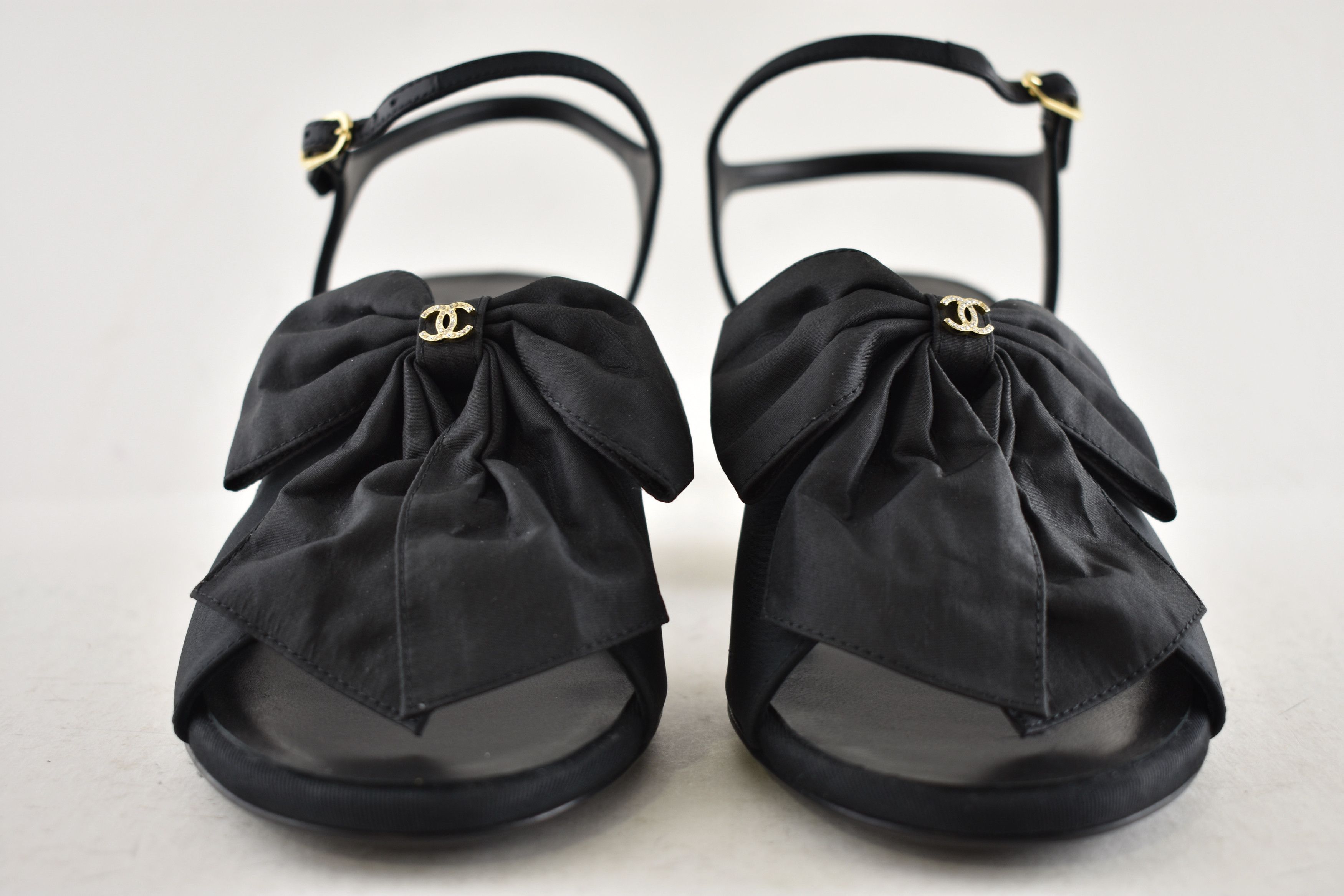 Chanel Chanel 24A Black Silk Bow CC Logo Block Heel Sandals 42 Size US 12 / IT 42 - 10 Thumbnail