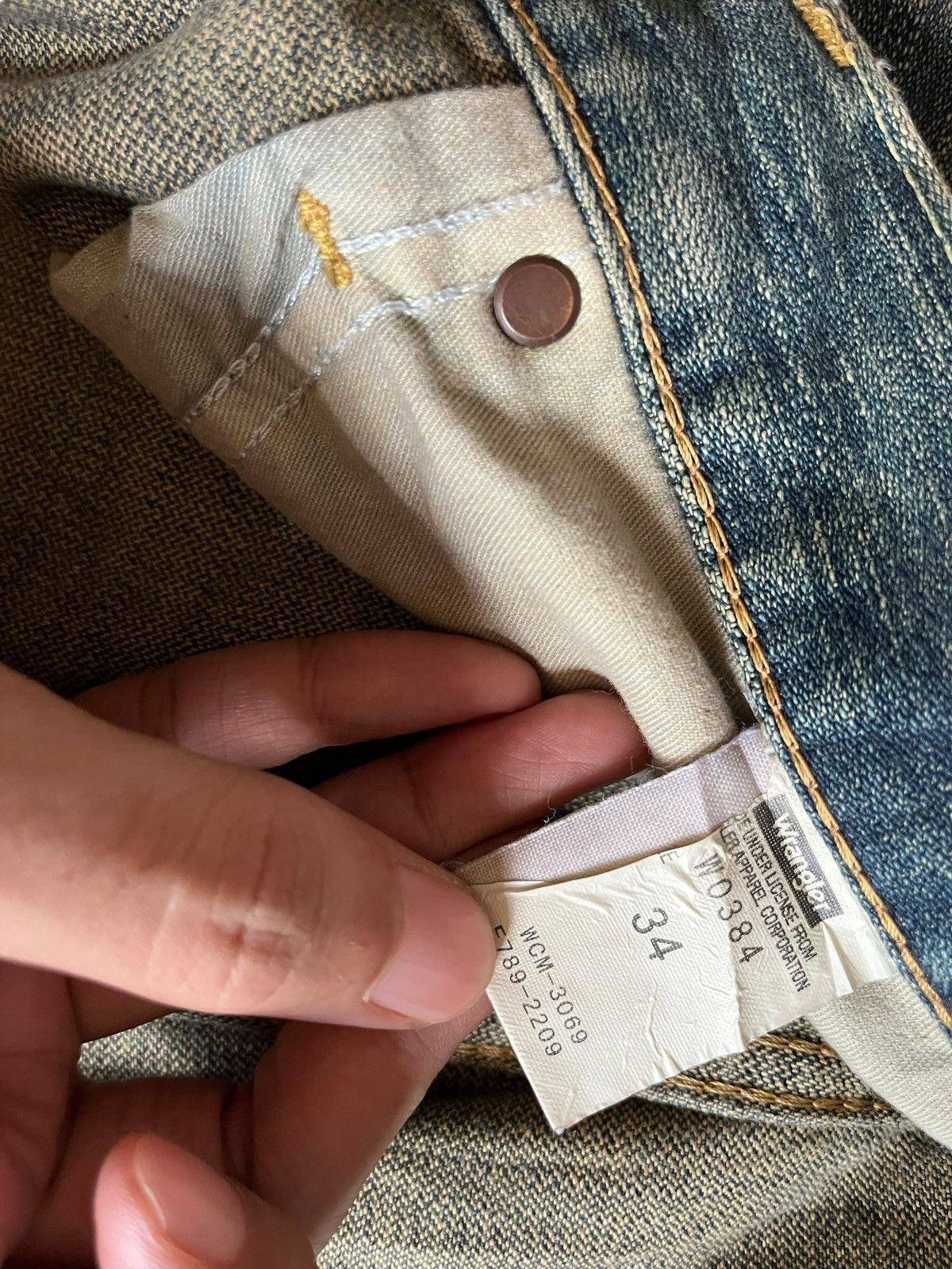 Wrangler Vintage Wrangler Mud Wash Distressed Baggy Jeans Size US 36 / EU 52 - 9 Thumbnail